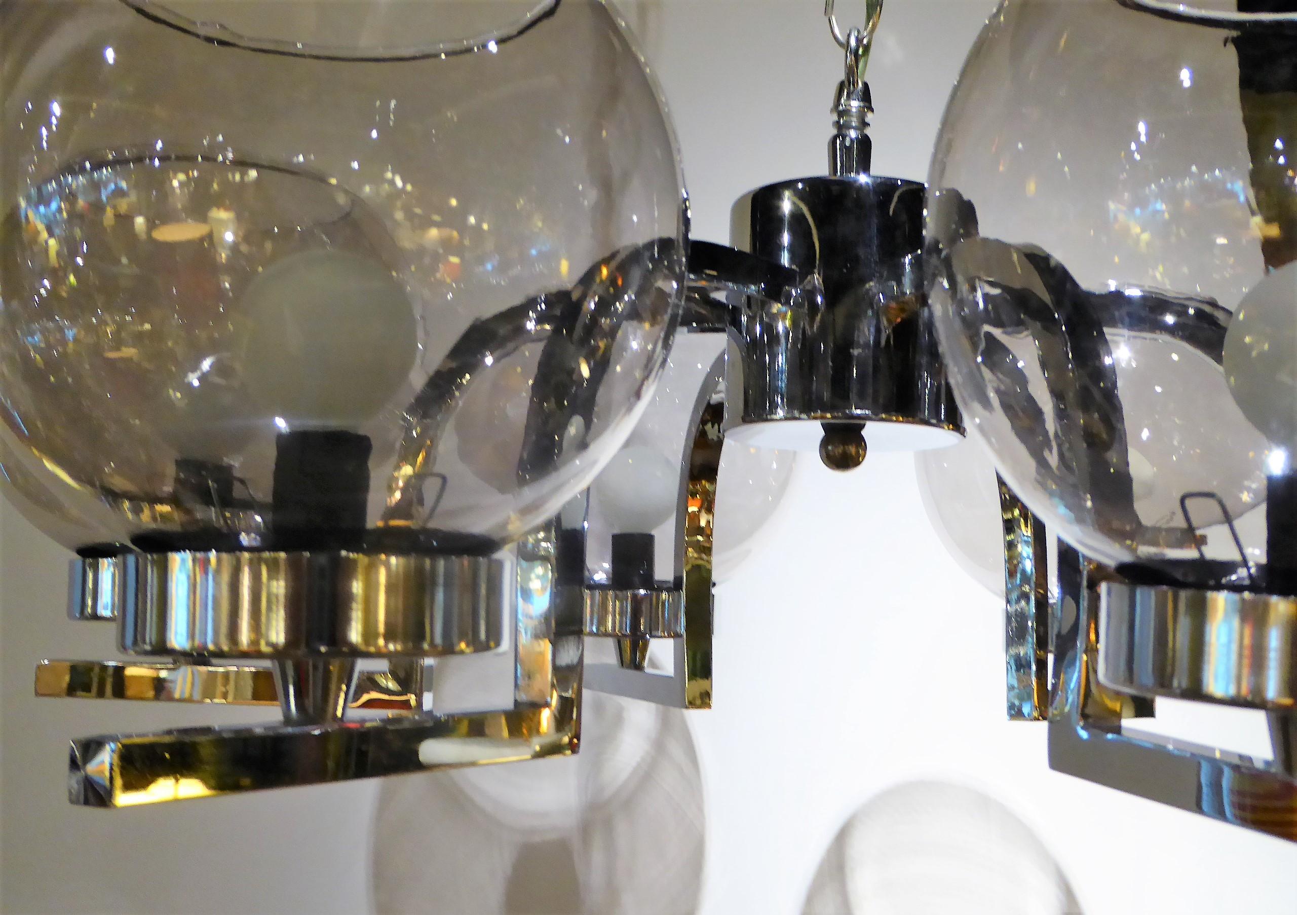 1960s Chrome and Smoked Glass Ball Globe Six-Light Modern Chandelier In Good Condition In Miami, FL