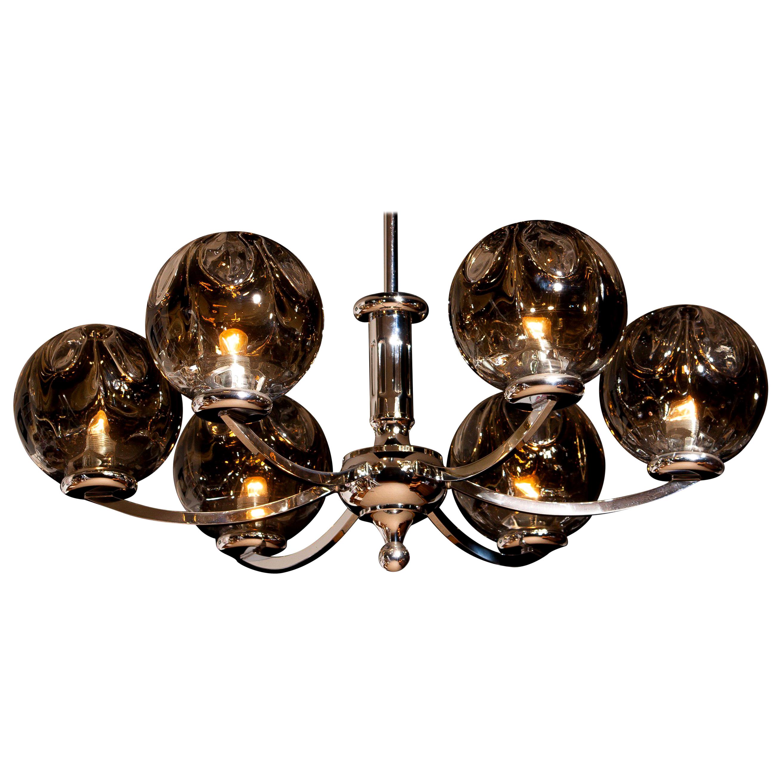 1960s, Chromed Chandelier with Six Crystal Mazzega Globes by Kaiser Leuchten (Moderne der Mitte des Jahrhunderts)