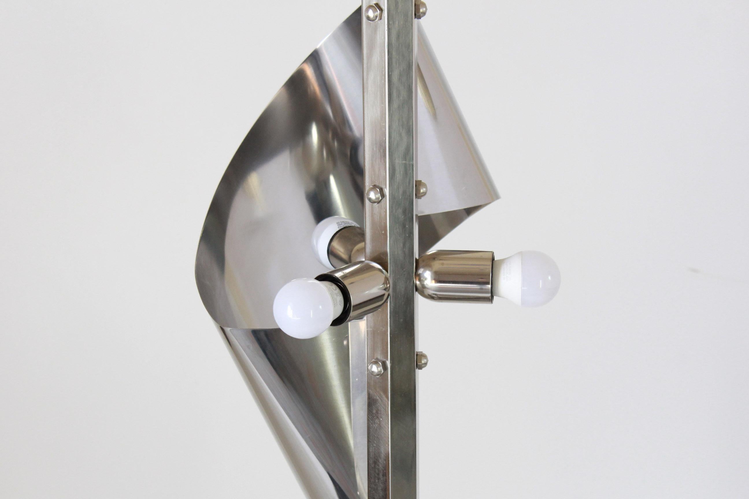 1960s Vintage Reggiani Floor Lamp with Curved Chromed Structure 8