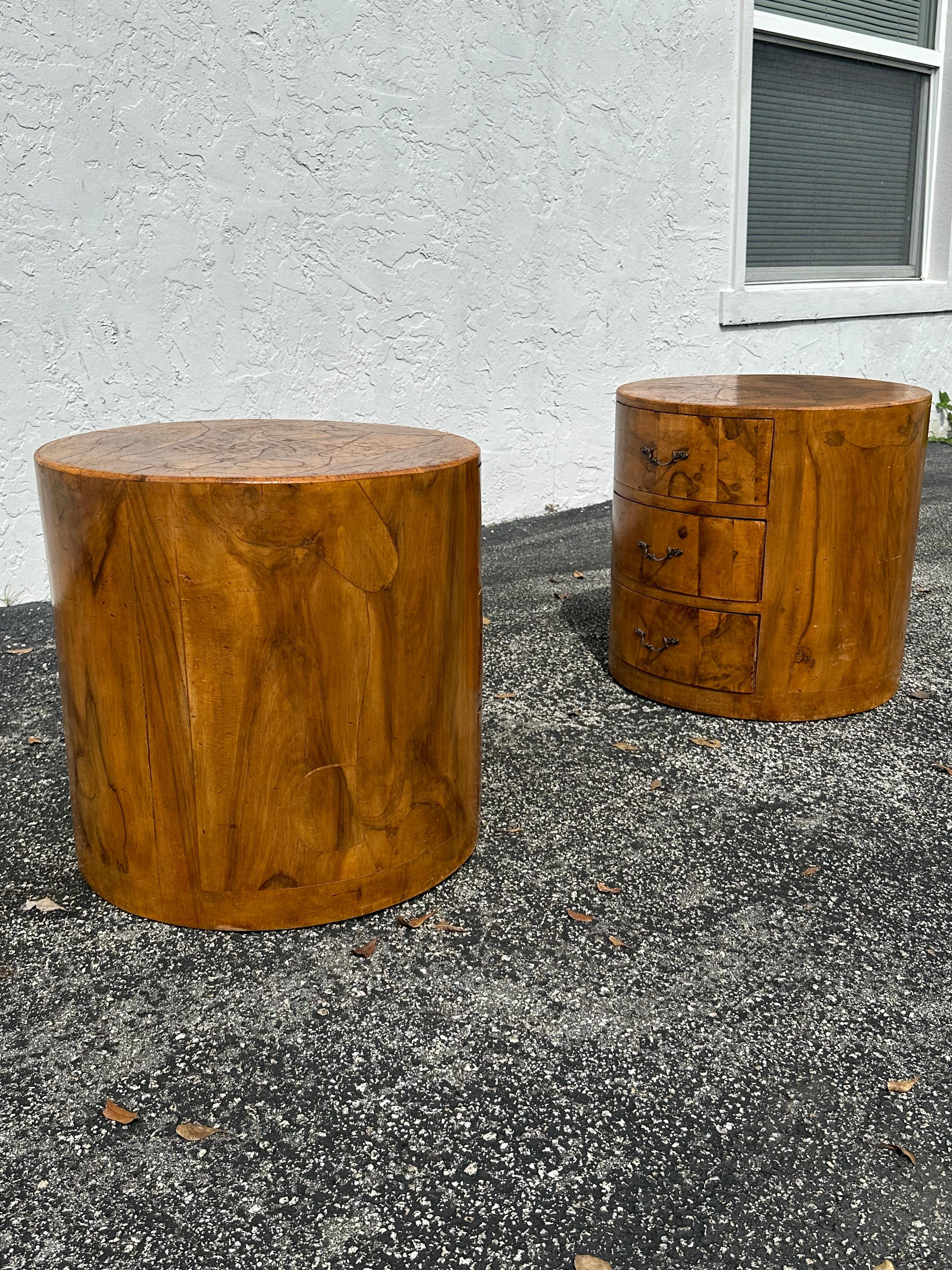 1960s Circular Drum Round Burlwood Nightstands, Set of 2 In Good Condition For Sale In Fort Lauderdale, FL