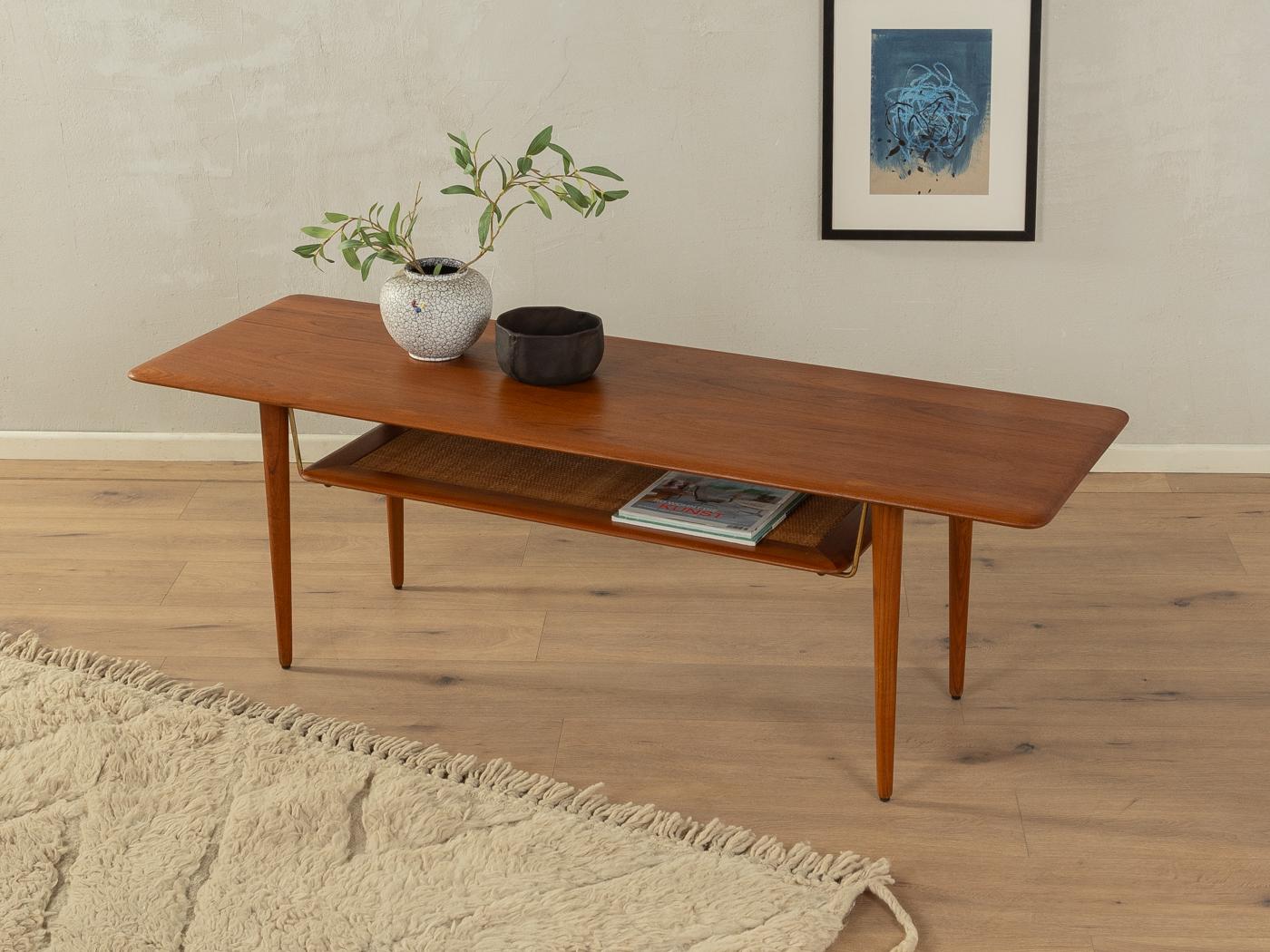 Scandinavian Modern  1960s coffee table, Peter Hvidt & Orla Mølgaard-Nielsen, FD-516  For Sale