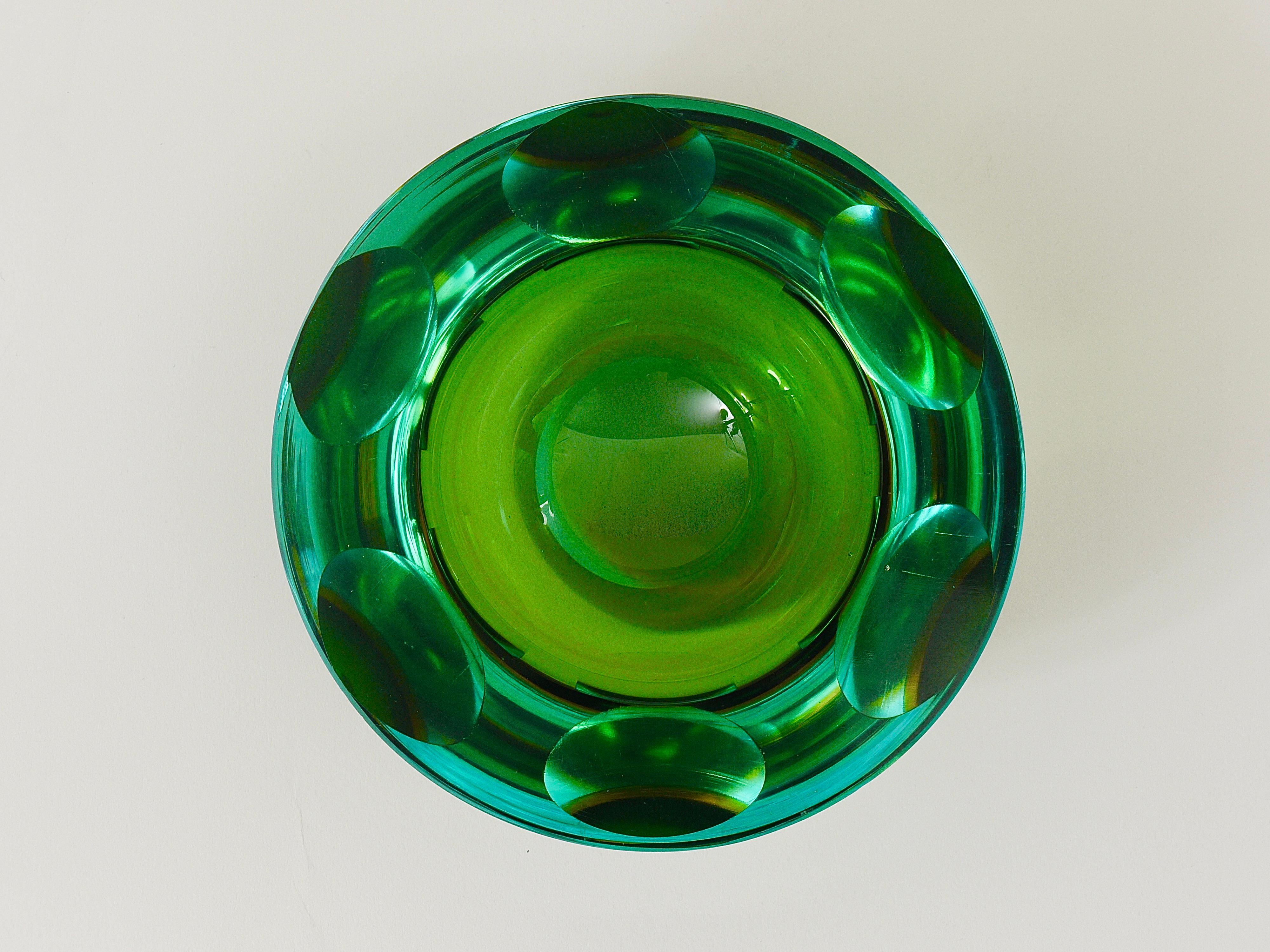 Sommerso Flavio Poli Caviar Murano Glass Bowl by Seguso, Italy, 1960s 4