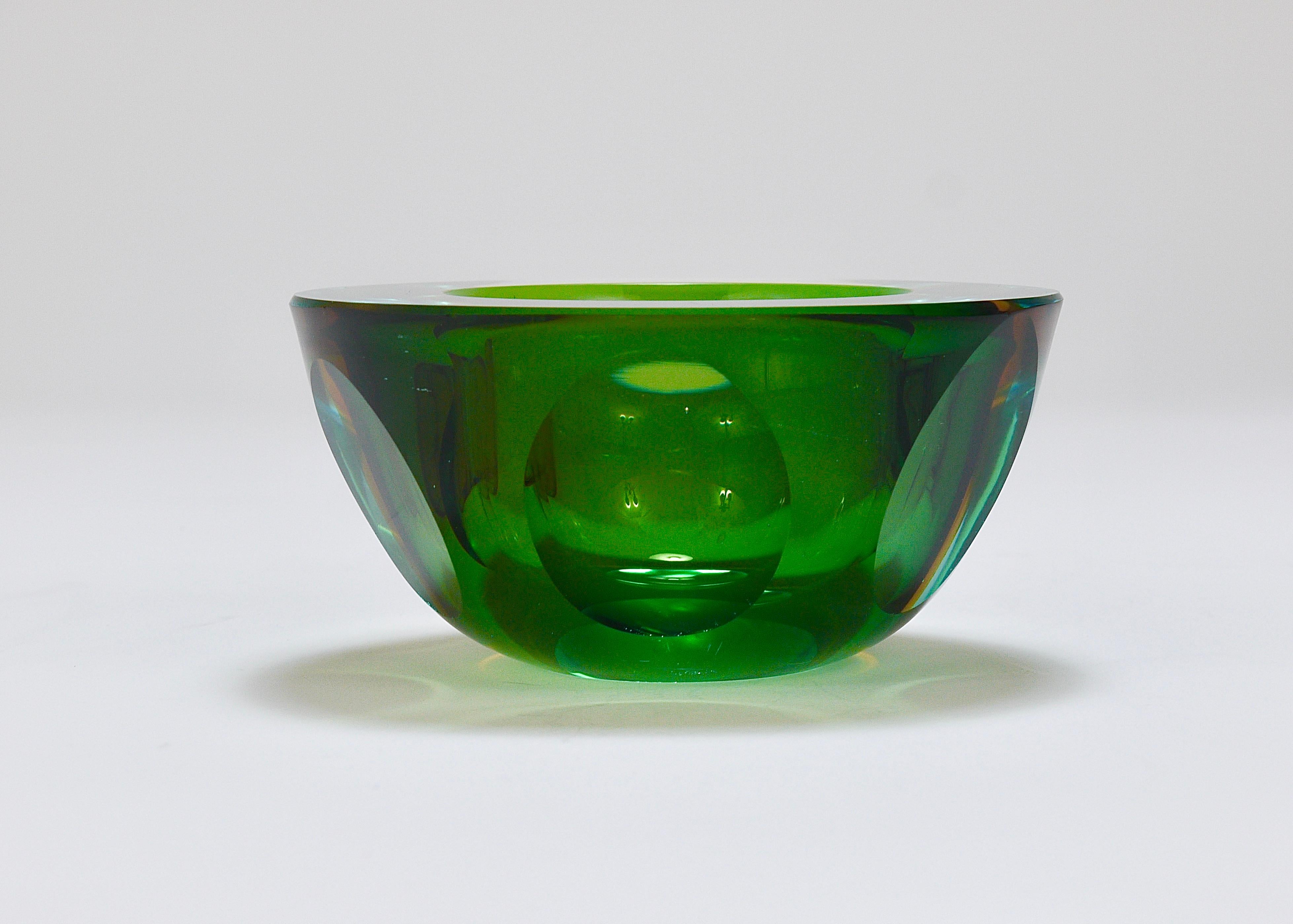 Art Glass Sommerso Flavio Poli Caviar Murano Glass Bowl by Seguso, Italy, 1960s