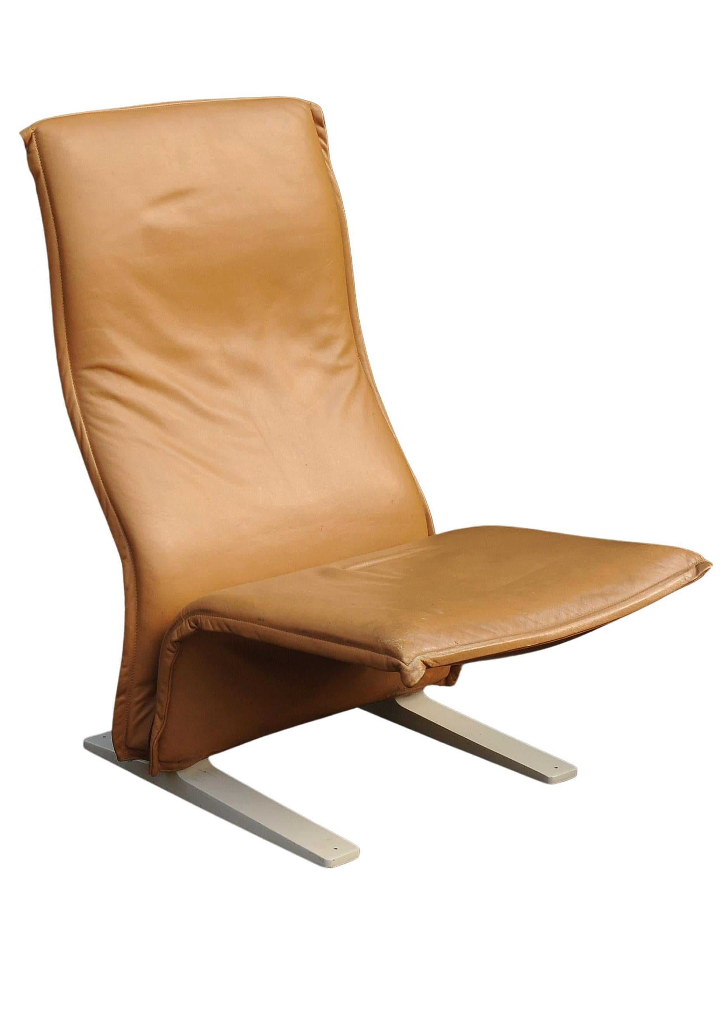 1960's Concorde Stuhl von Pierre Paulin für Artifort Gepolstertes Tan Leder (Aluminium) im Angebot