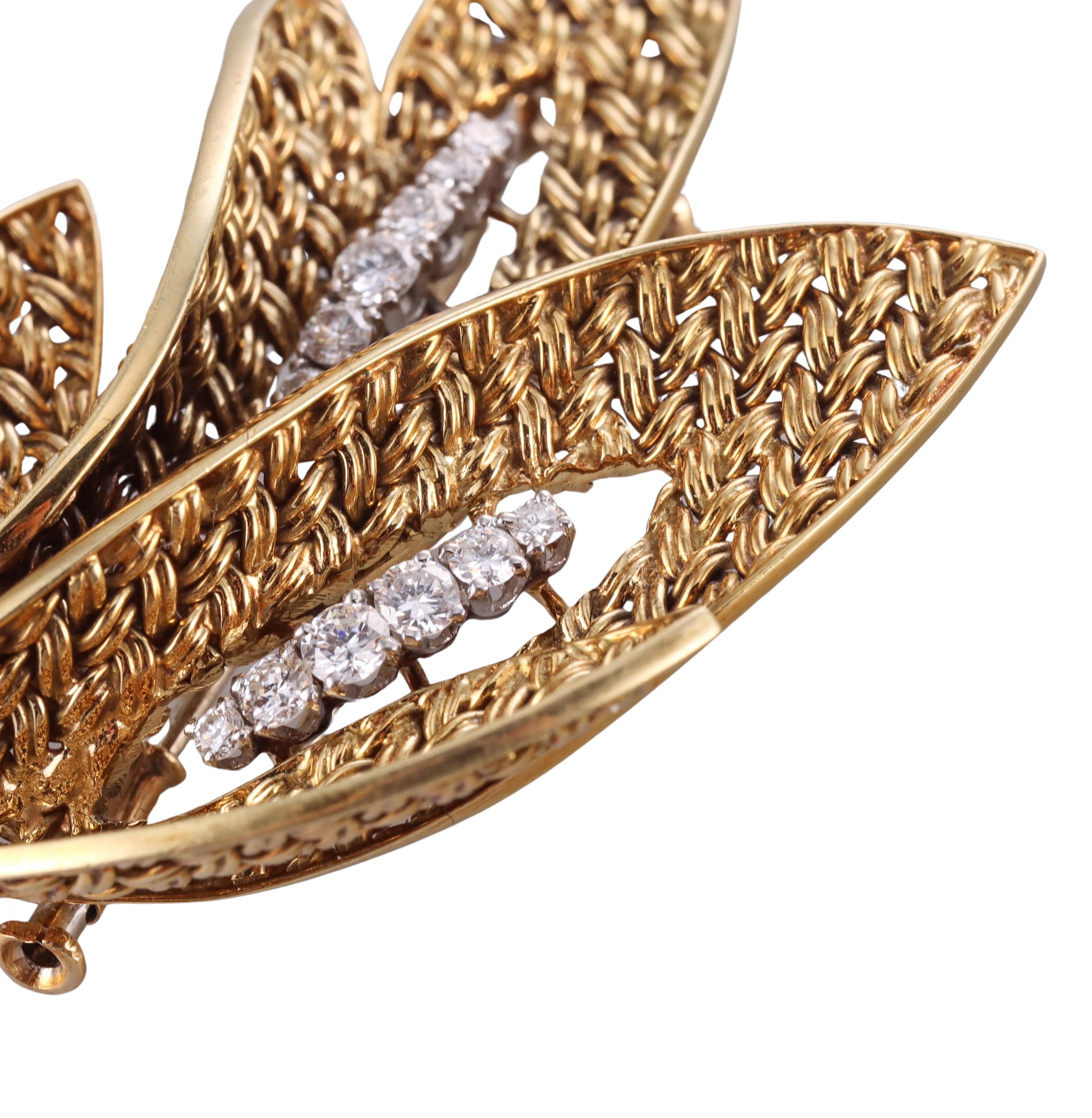 1960s Continental Diamond Gold Leaf Motif Brooch  In Excellent Condition For Sale In New York, NY