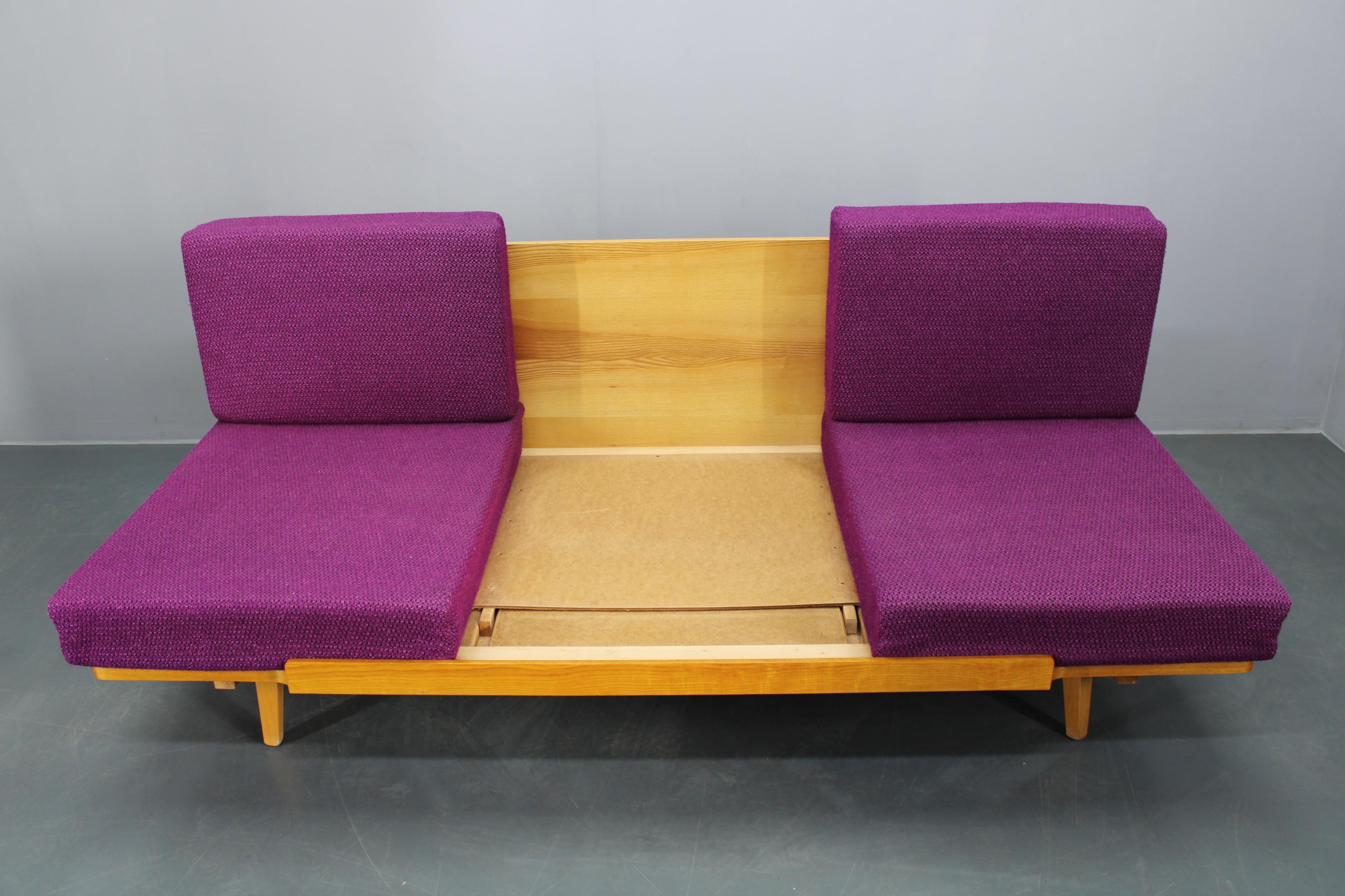 1960er Cabrio 3-Sitzer Sofa von Jitona, Tschechoslowakei im Angebot 3