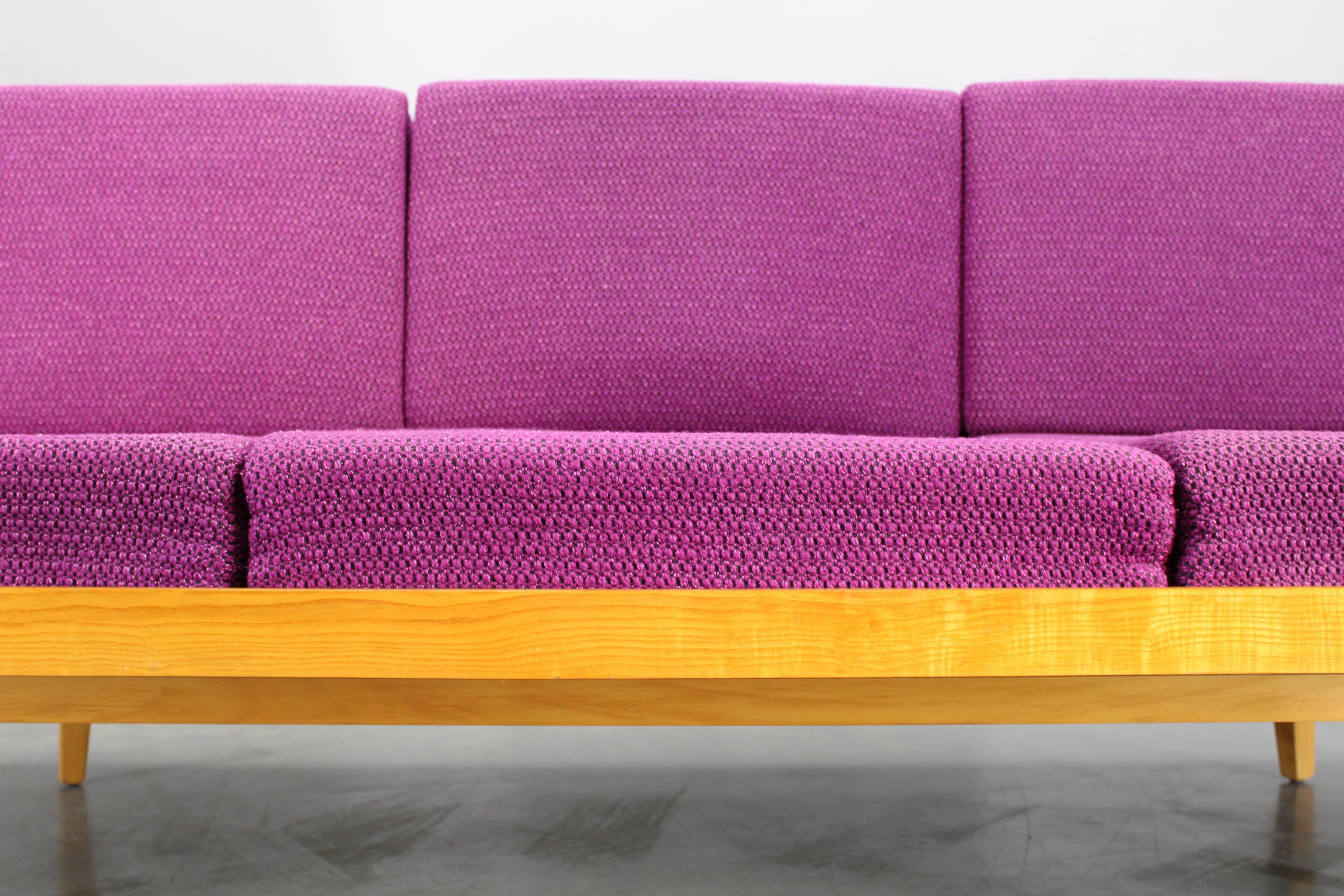 1960er Cabrio 3-Sitzer Sofa von Jitona, Tschechoslowakei im Angebot 2
