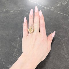 1960's Coral Chalcedony 18 Karat Yellow Gold Vintage Anchor Ring