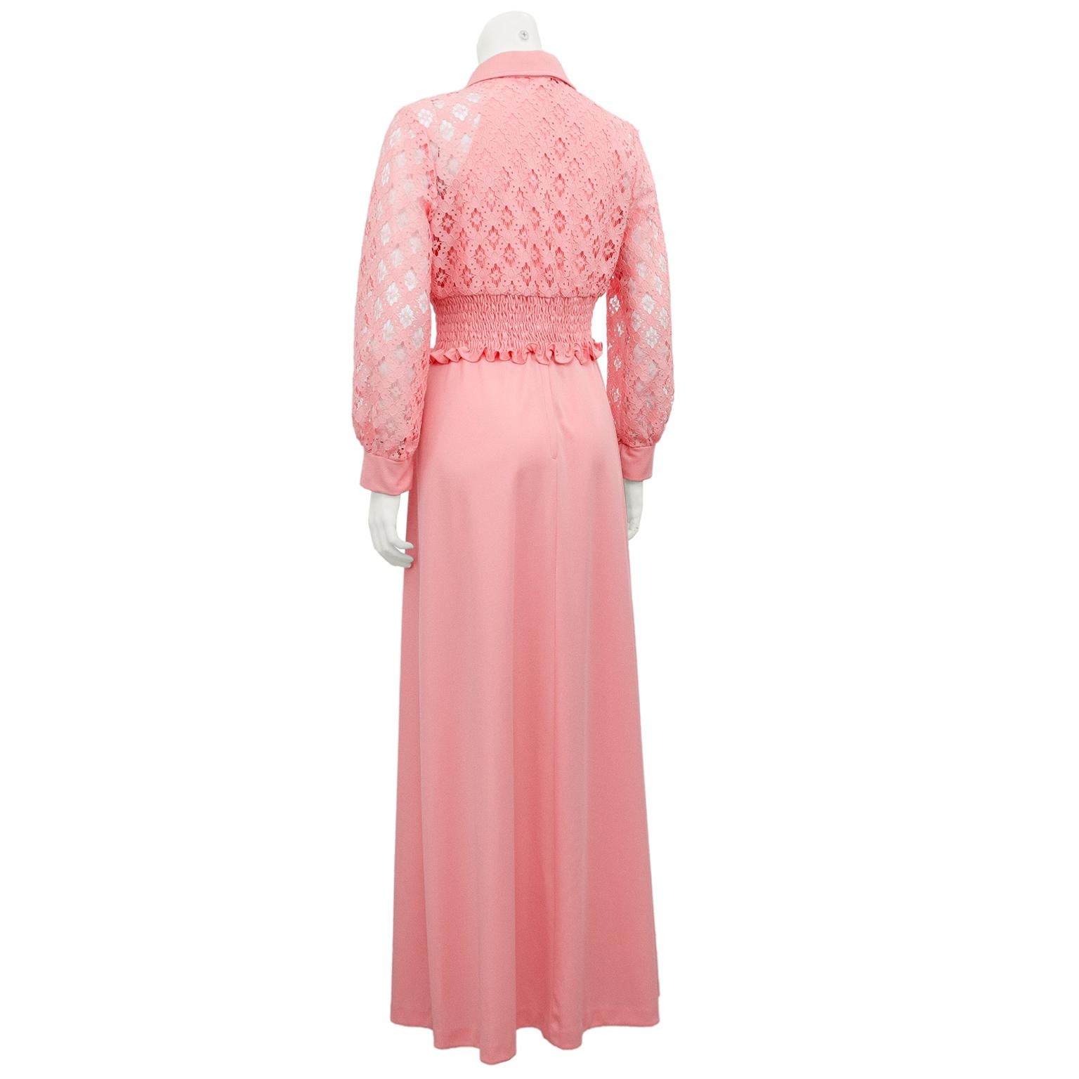 1960s Coral Pink Halter Day Gown and Jacket Ensemble Bon état - En vente à Toronto, Ontario