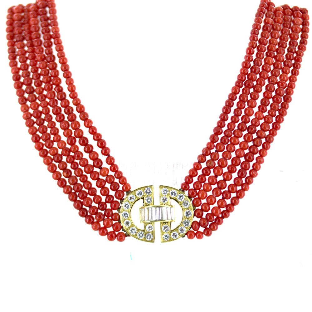 1960s Coral Strand Diamond 18 Karat Yellow Gold Vintage Necklace