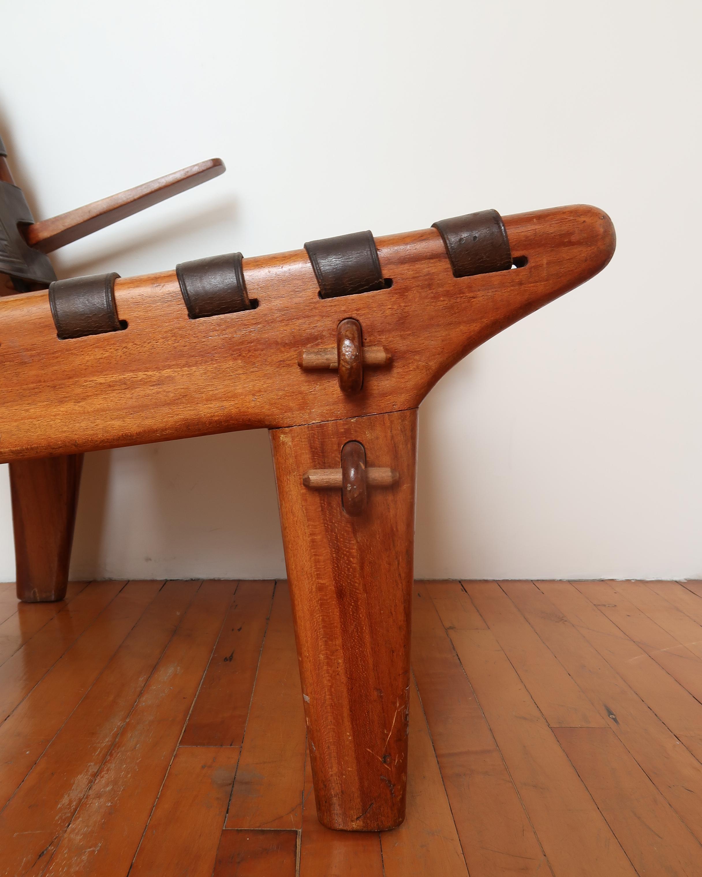 1960s Cotacachi Lounge Chair by Angel Pazmino for Muebles de Estilo For Sale 2