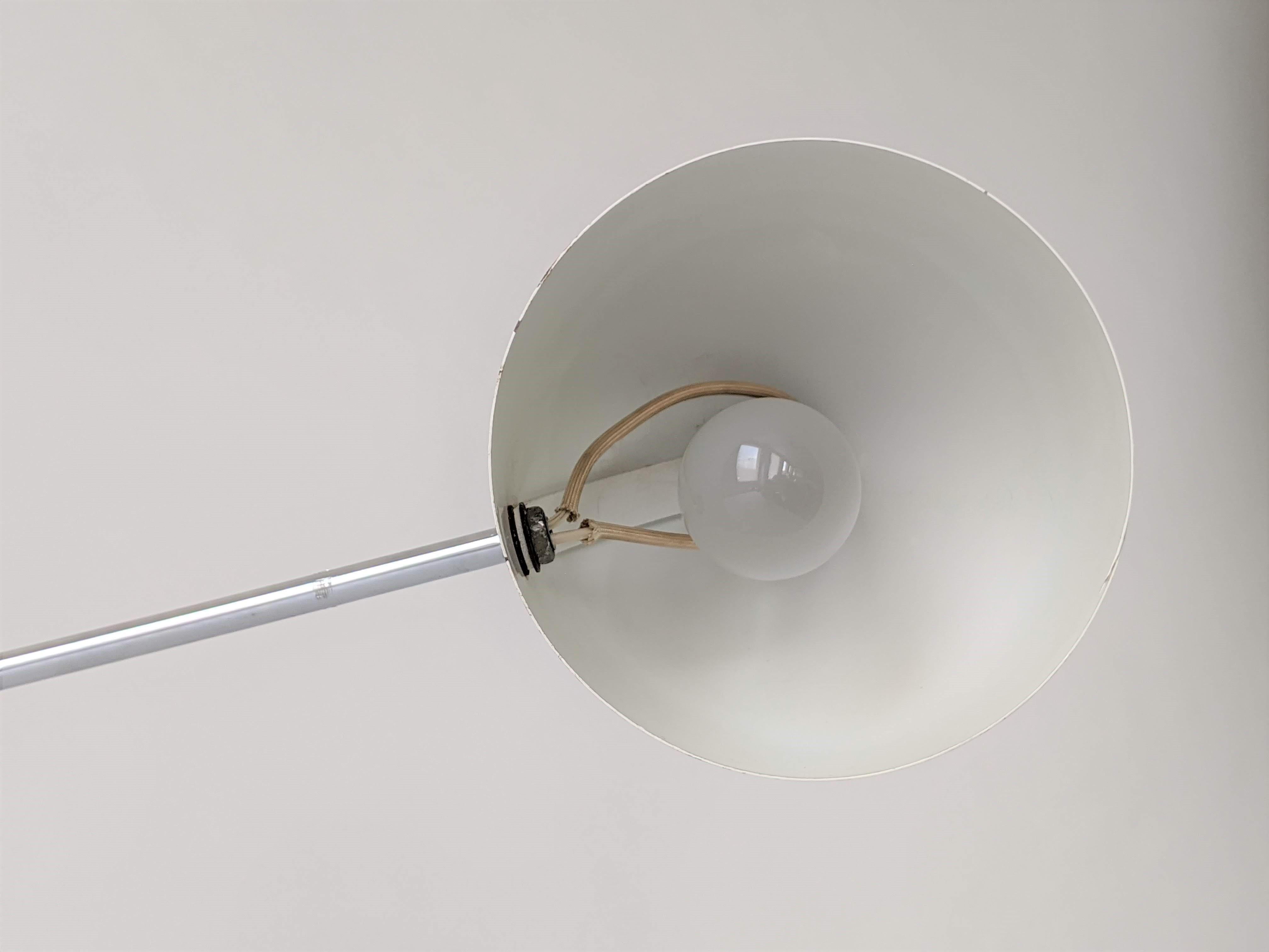 Lampe de table arquée des années 1960, États-Unis en vente 4
