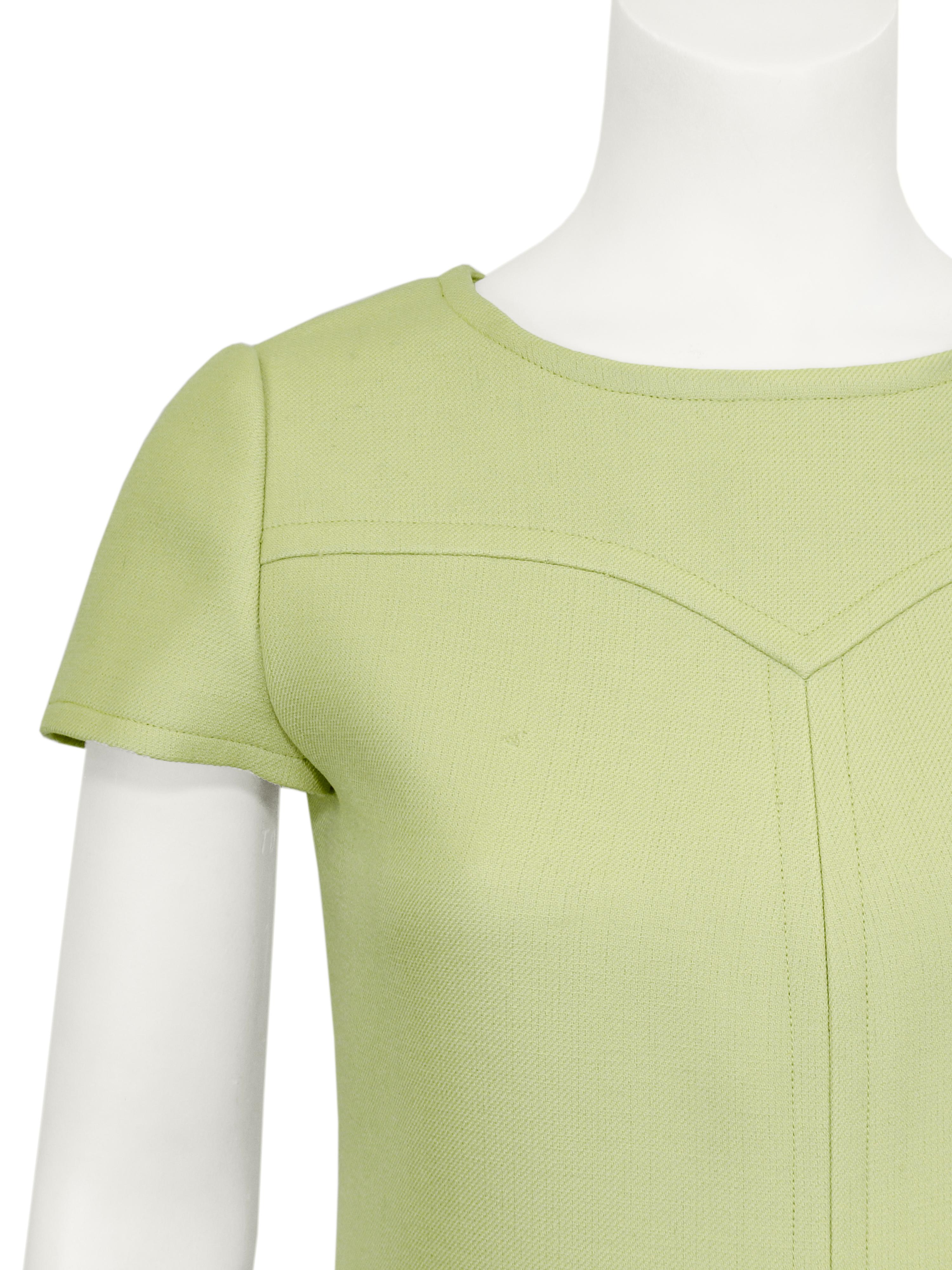 Donna Abito Courreges degli anni '60 in Greene & Greene in vendita