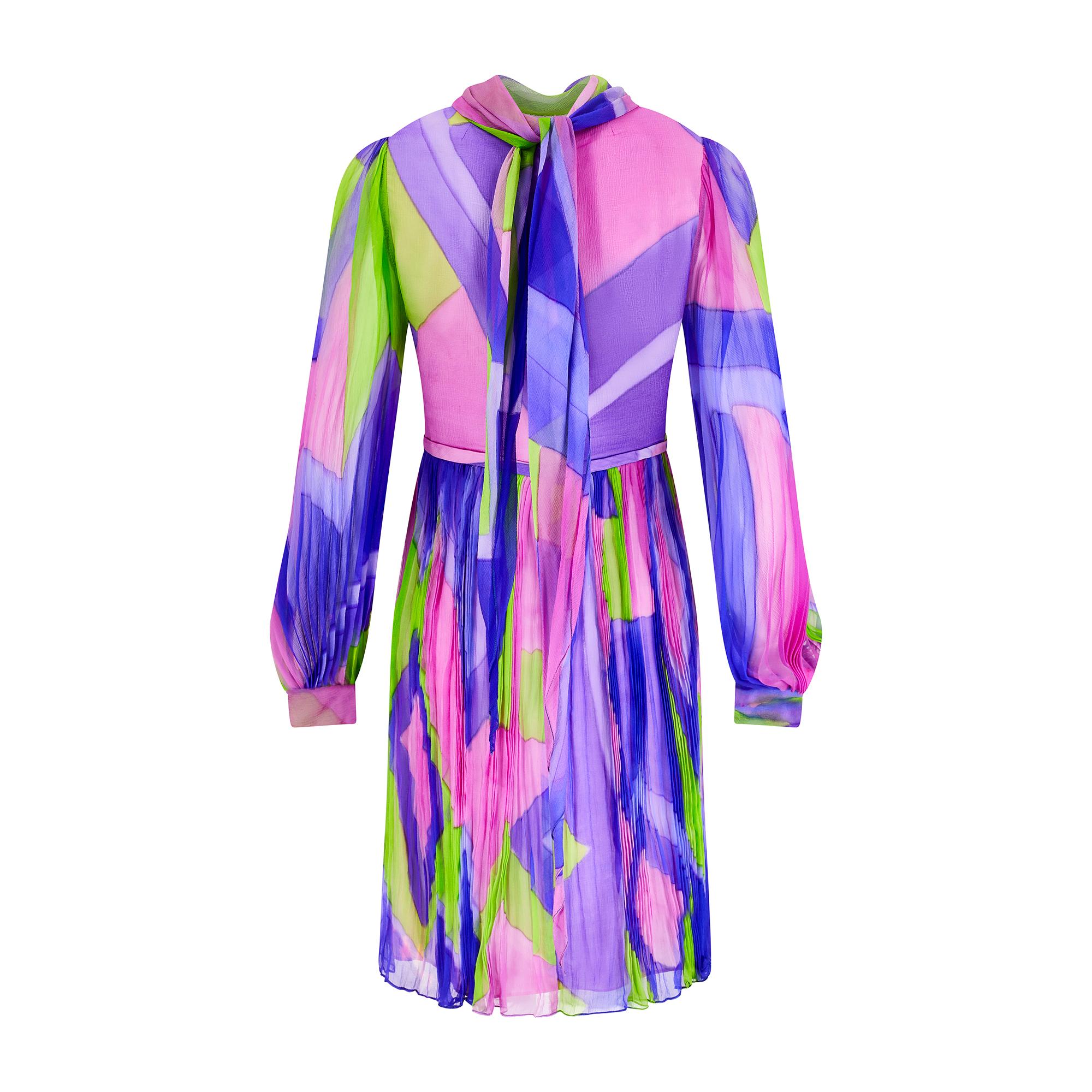 1960s Couture Purple and Green Hand Dyed Silk Chiffon Dress In Good Condition For Sale In London, GB