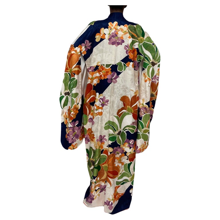 1960S Cream, Navy Blue Multicoloured Floral Japanese Silk Kimono For