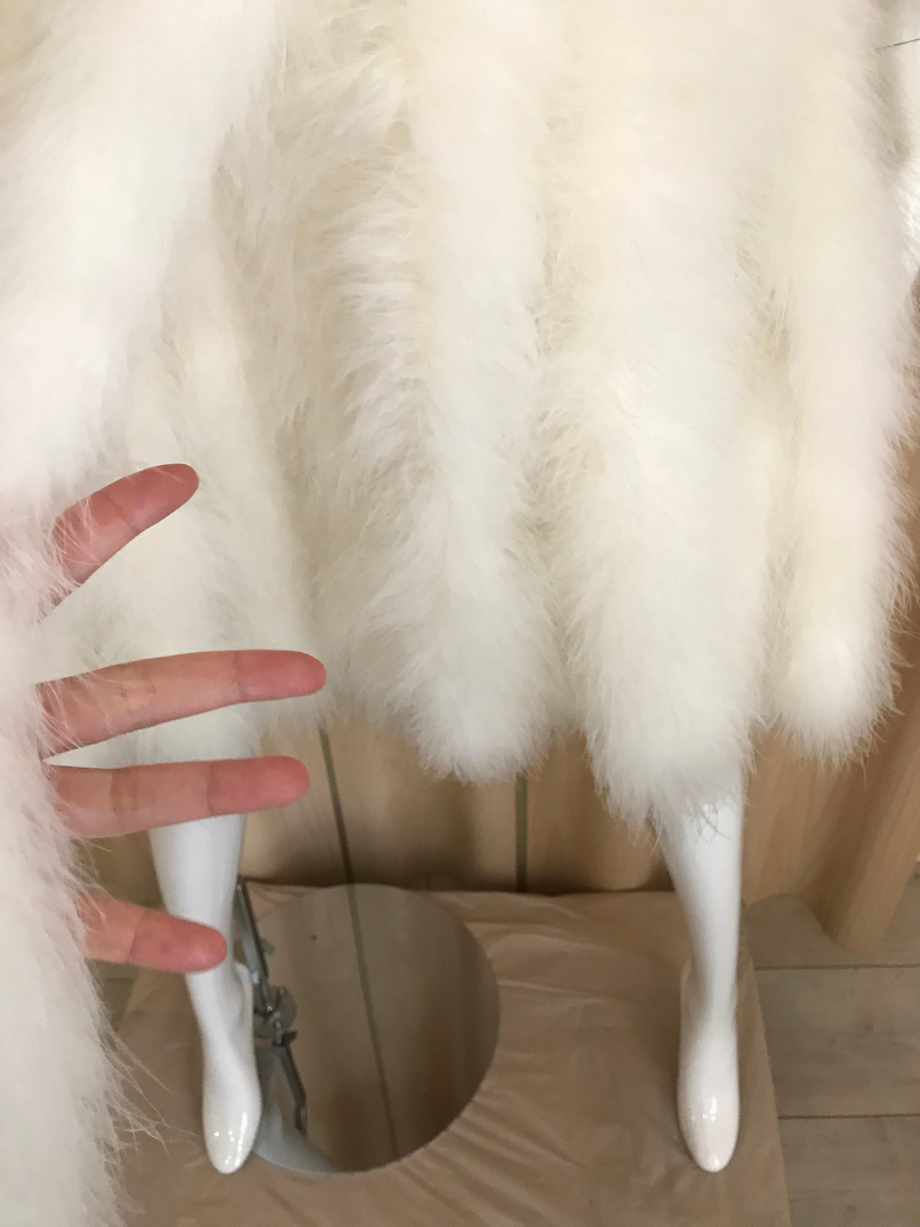 1960s Creme Ostrich Feathers Light Coat In Excellent Condition In Beverly Hills, CA