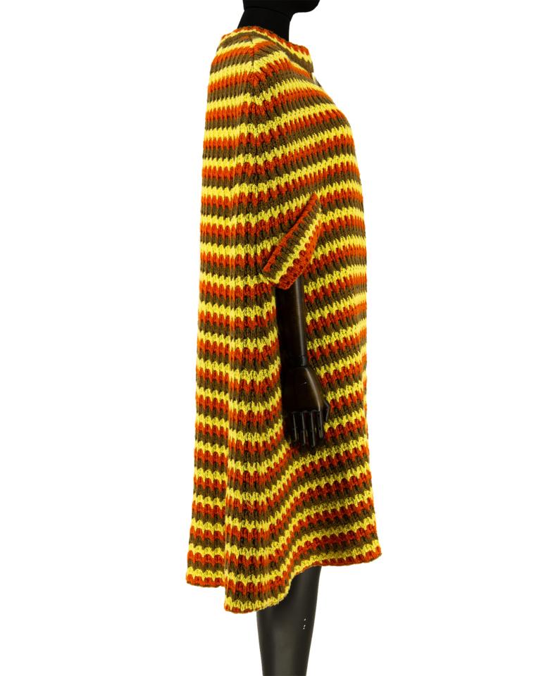 1960s Crochet Cape For Sale 1