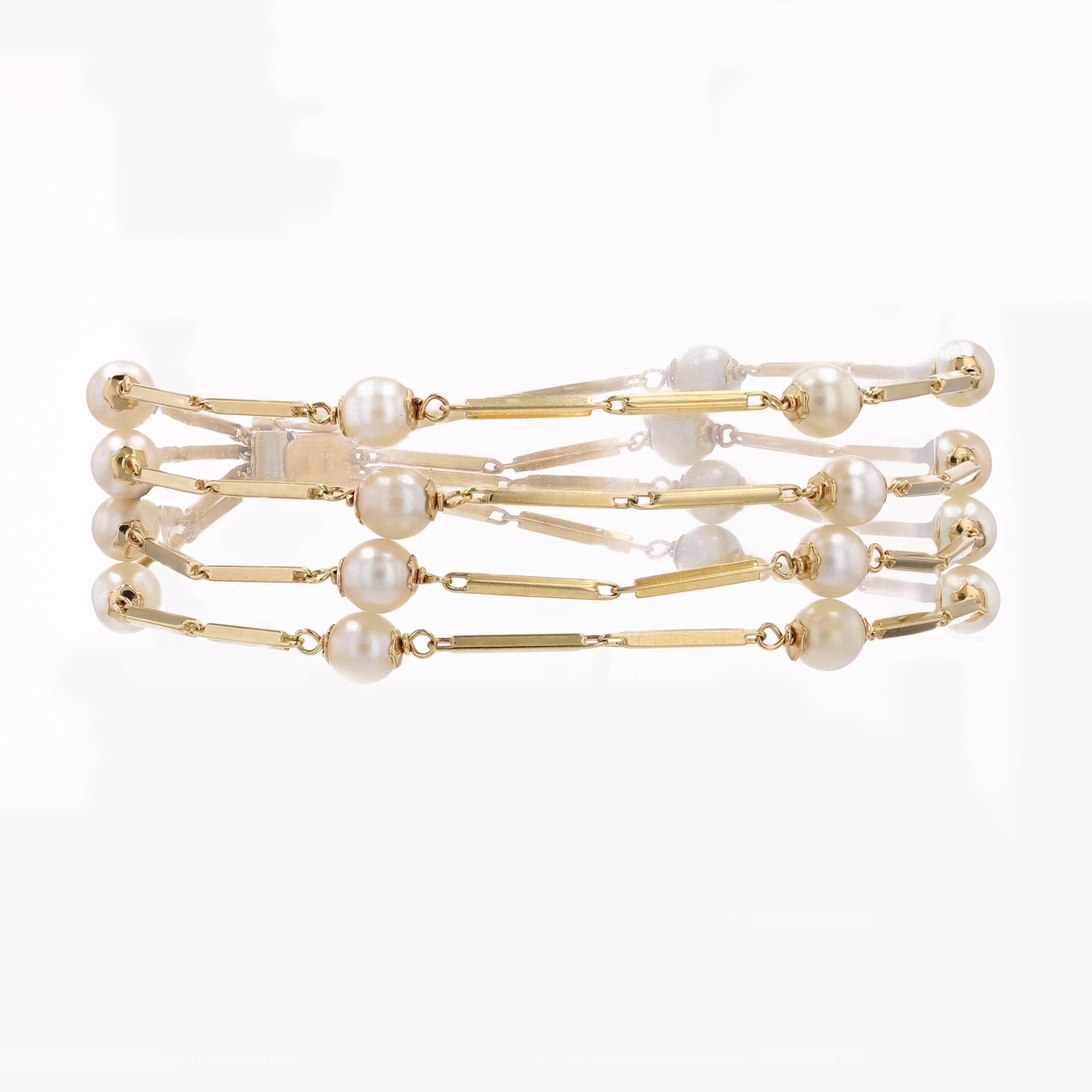 1960s Cultured Pearl 18 Karat Yellow Gold 4 Rows Bracelet In Good Condition In Poitiers, FR