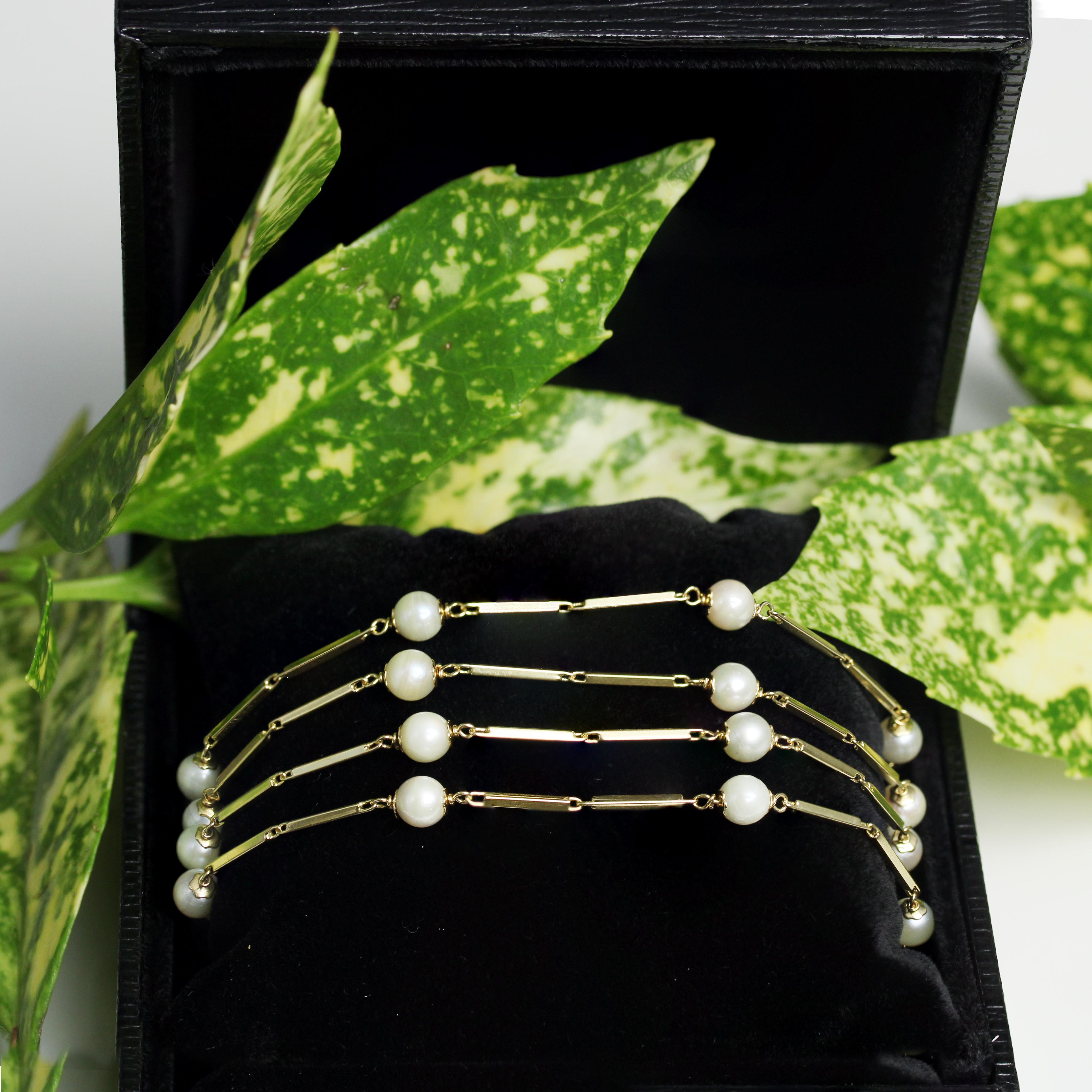 1960s Cultured Pearl 18 Karat Yellow Gold 4 Rows Bracelet 1
