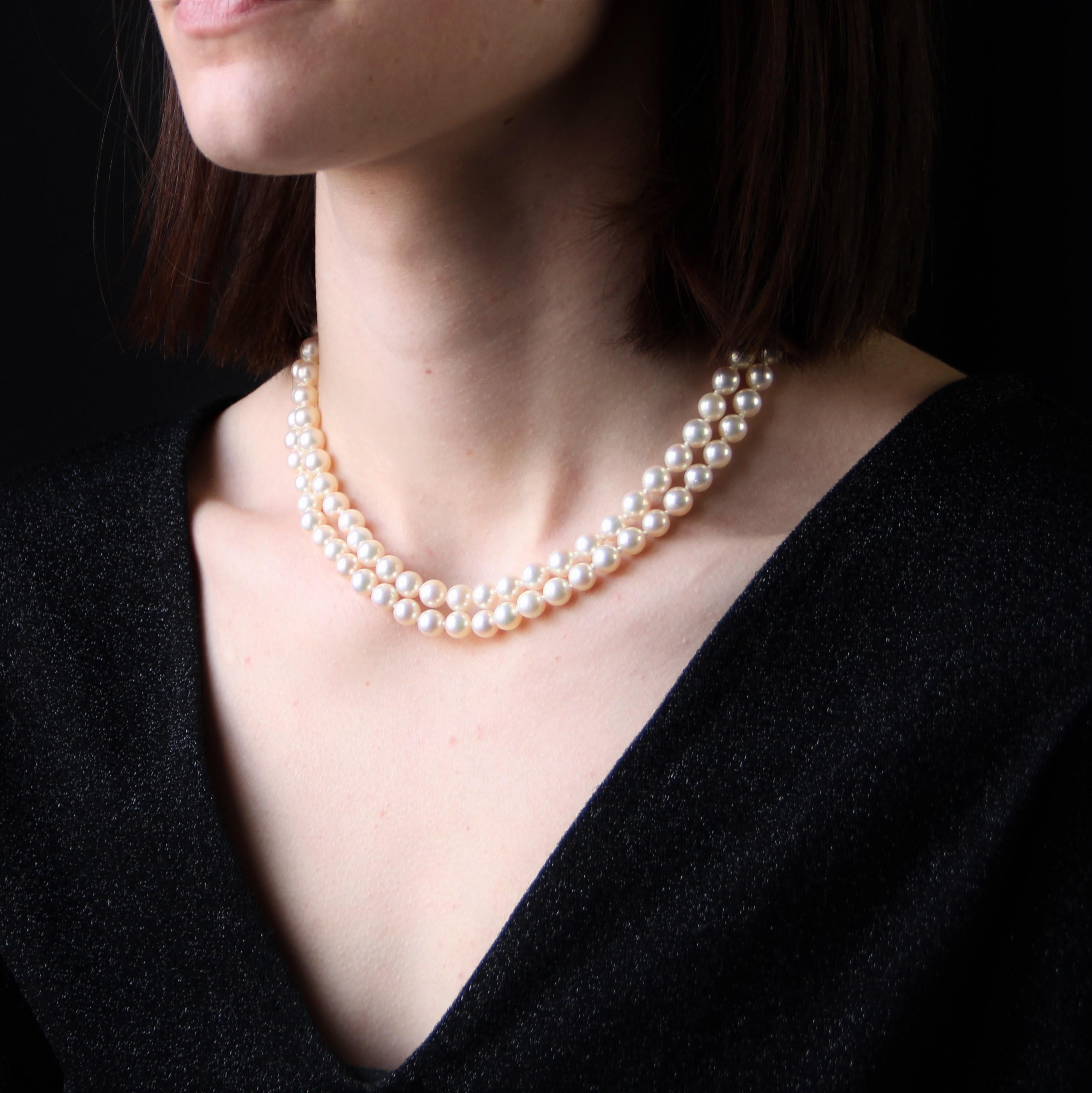 Collier à double rangée de perles de culture en or jaune des années 1960 en vente 3