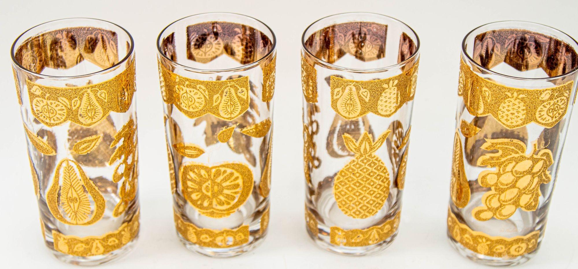 1960s Culver Cocktail Glasses with 22-Karat Gold Florentine Pattern Set of Four For Sale 4