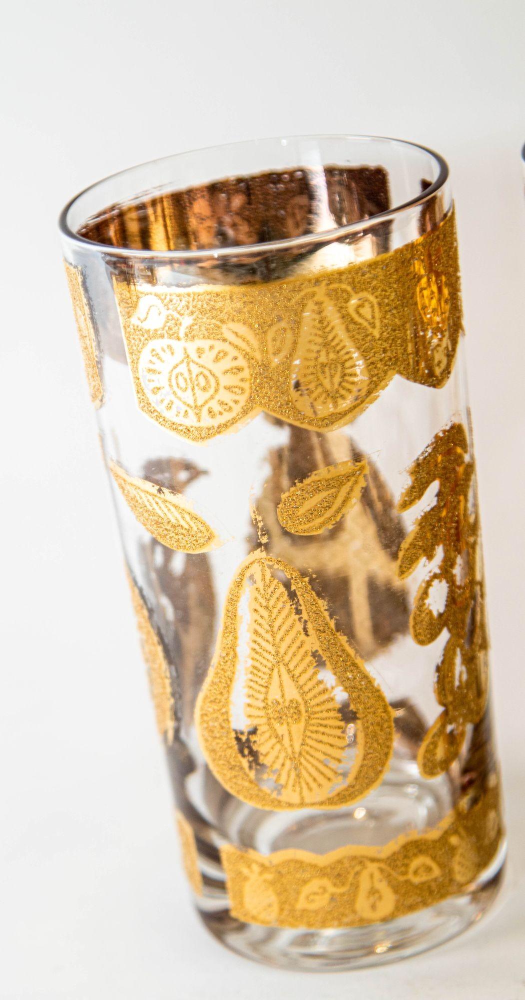 20th Century 1960s Culver Cocktail Glasses with 22-Karat Gold Florentine Pattern Set of Four For Sale
