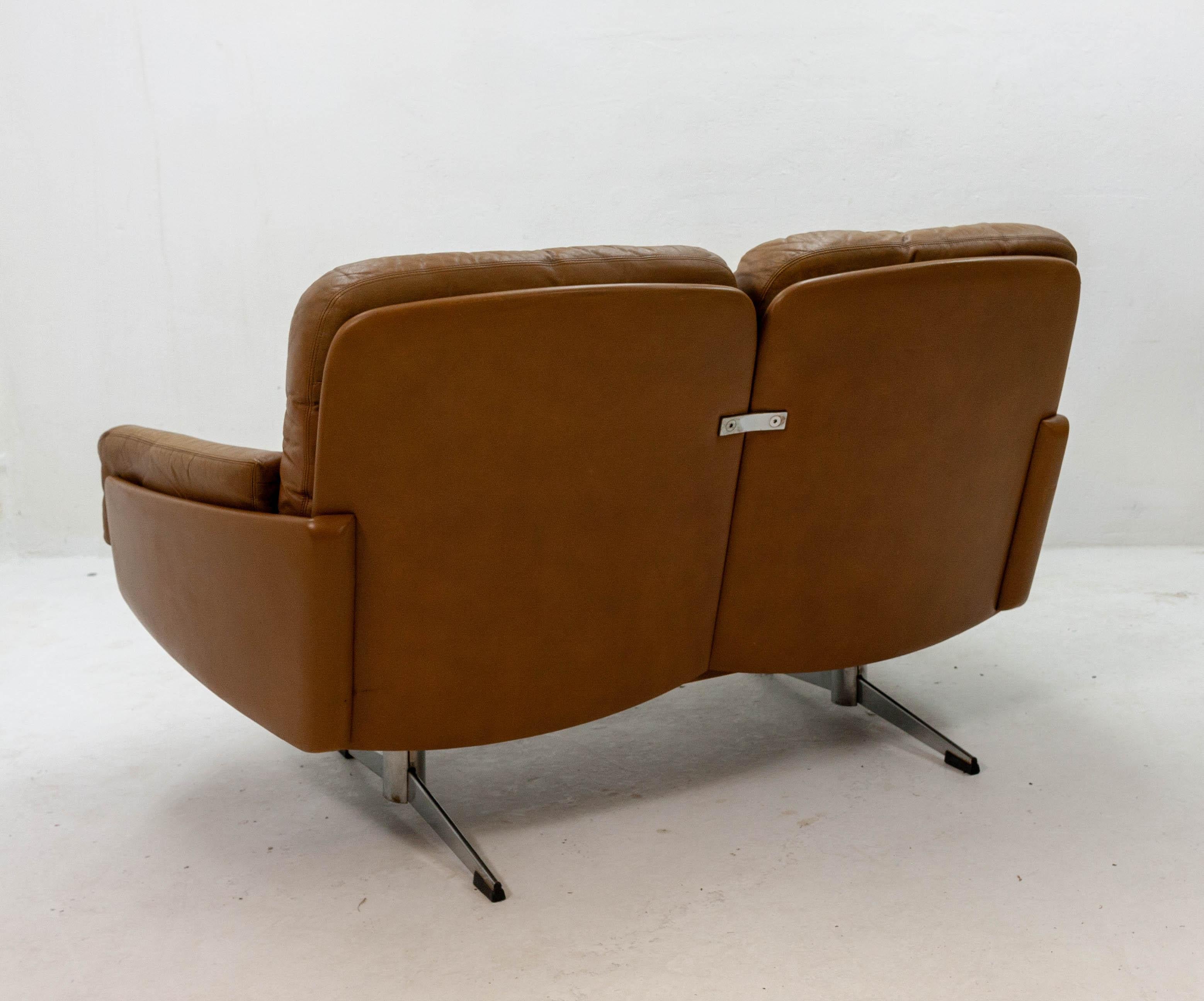 Italian 1960s Curved Leather Loveseat