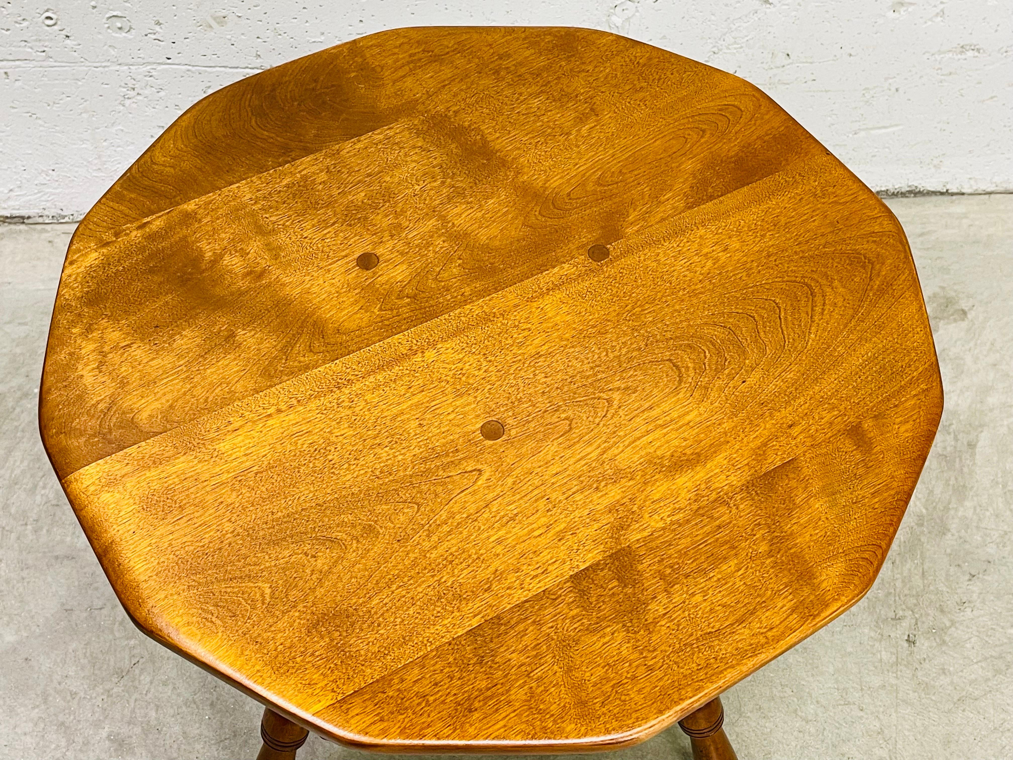 Mid-Century Modern 1960s Cushman of Vermont Maple Side Table For Sale