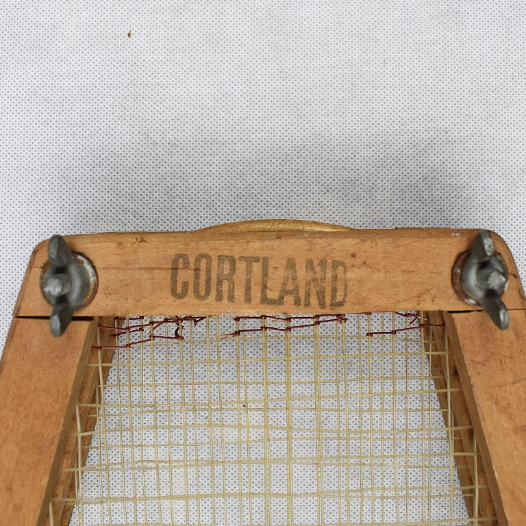 Raquette De Tennis Vintage Cortland Victor - Années 1960 - Taille De Grip 5.5''