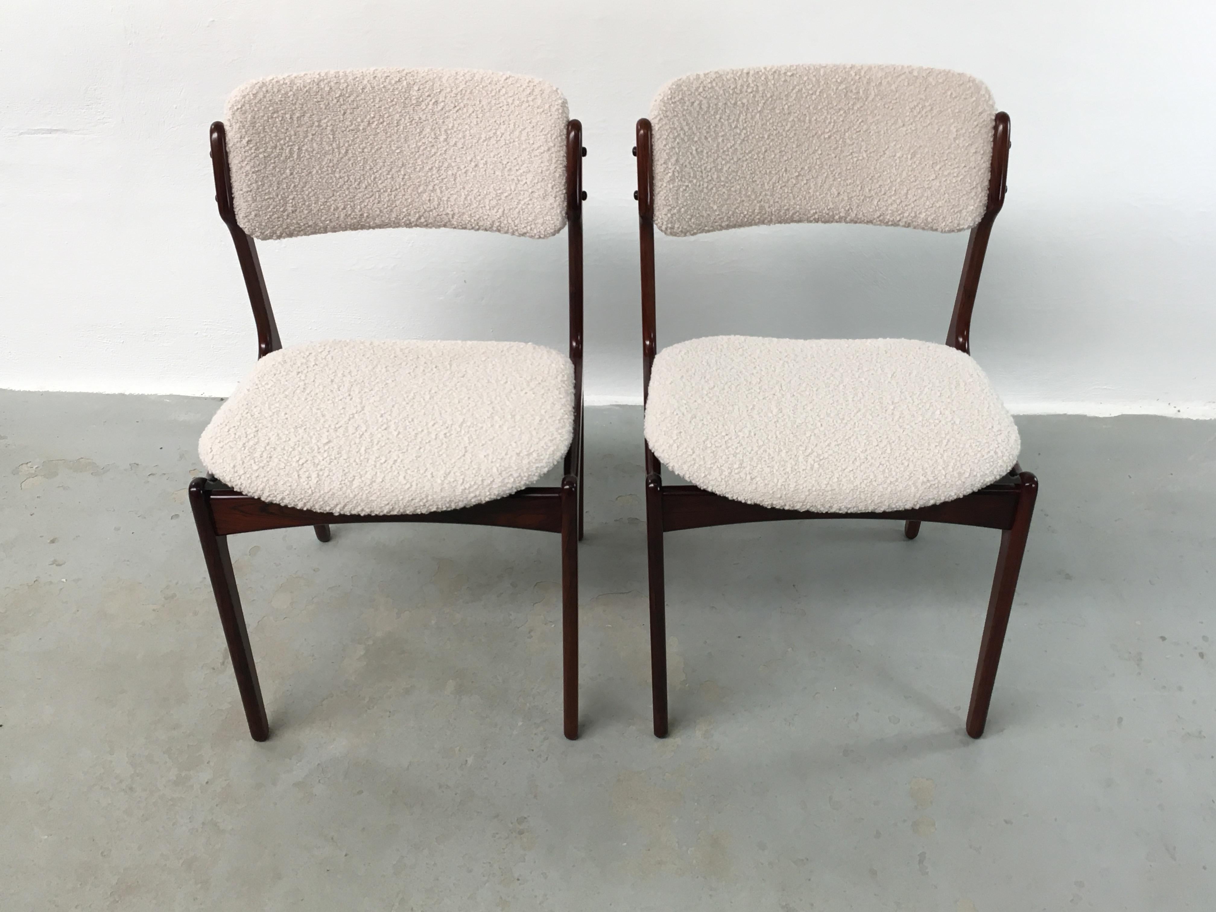 1960er Jahre Anpassbare Erik Buch Palisander Esszimmerstühle in sehr gutem Zustand im Zustand „Hervorragend“ im Angebot in Knebel, DK