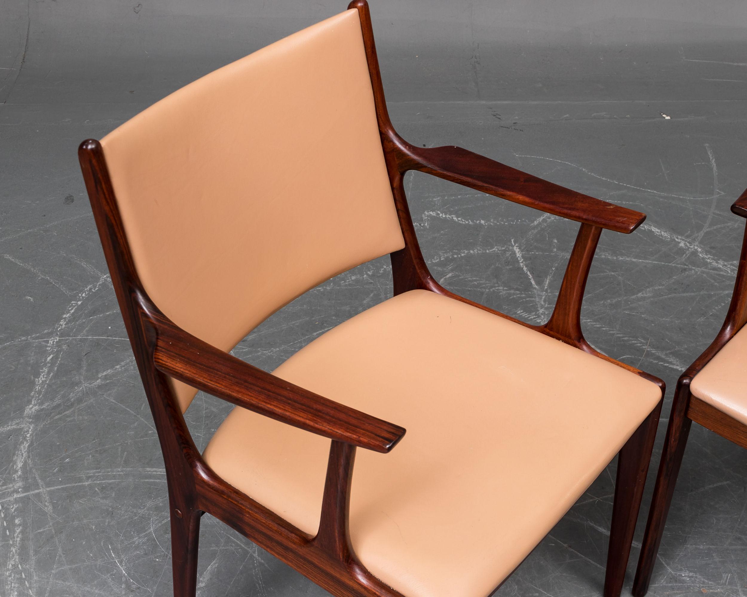 1960er Jahre Anpassbare Johannes Andersen Rosenholz Armlehnen Exellenter Zustand im Zustand „Hervorragend“ im Angebot in Knebel, DK