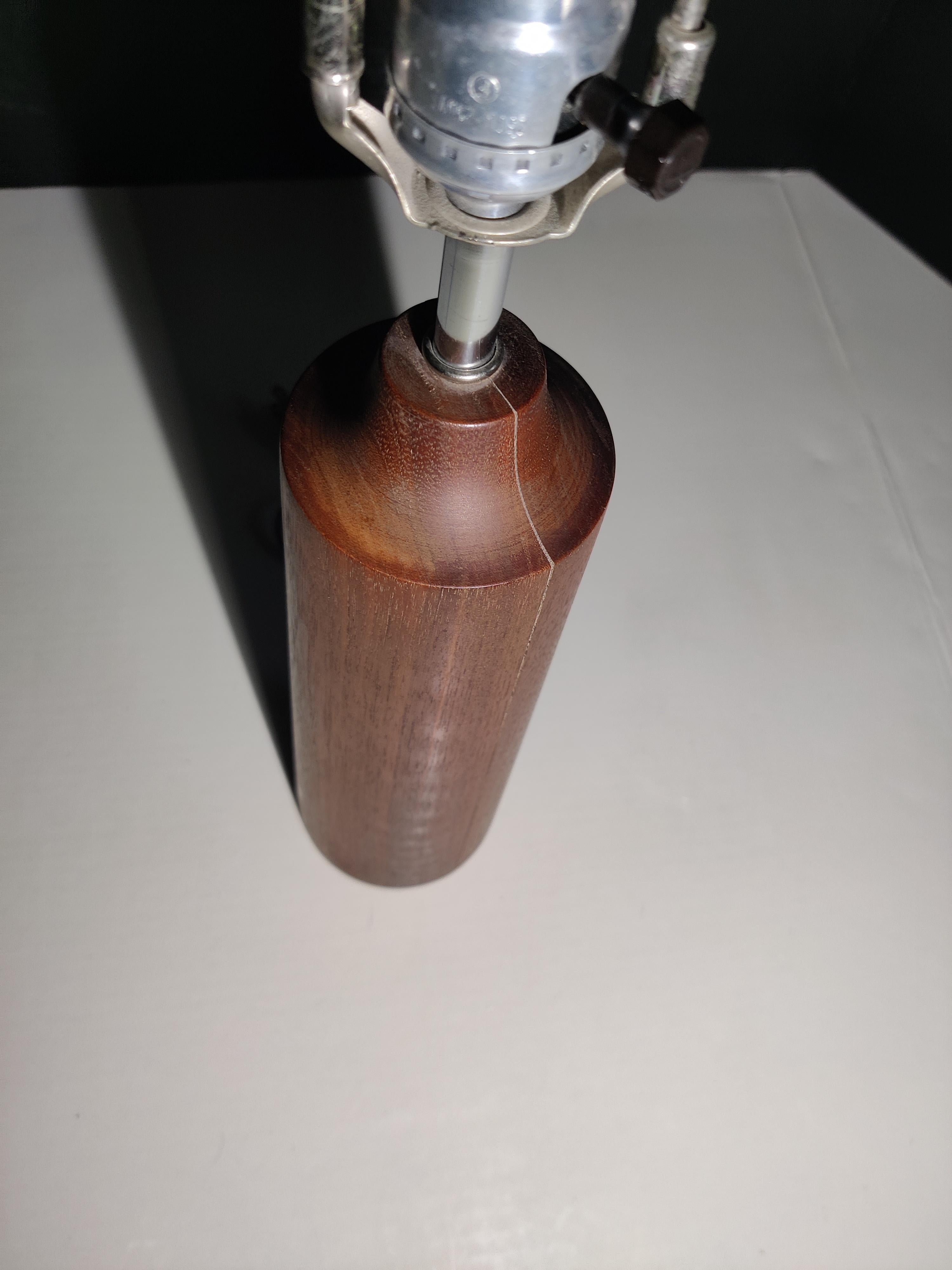 1960s cylinder shaped teak lamp For Sale 6