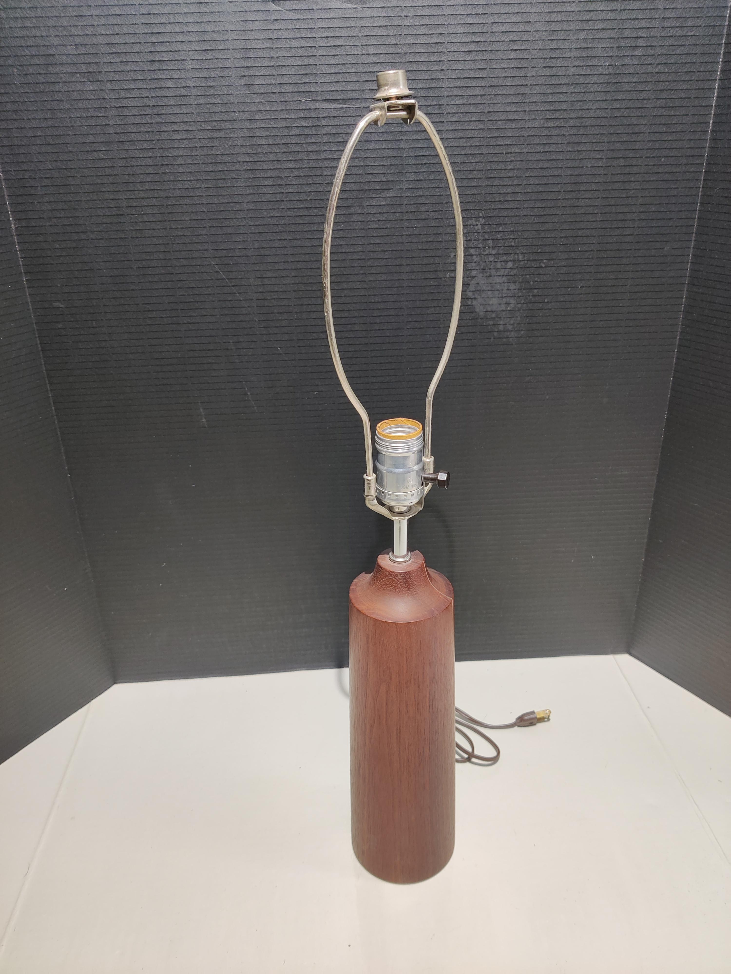 1960s cylinder shaped teak lamp In Fair Condition For Sale In Cincinnati, OH