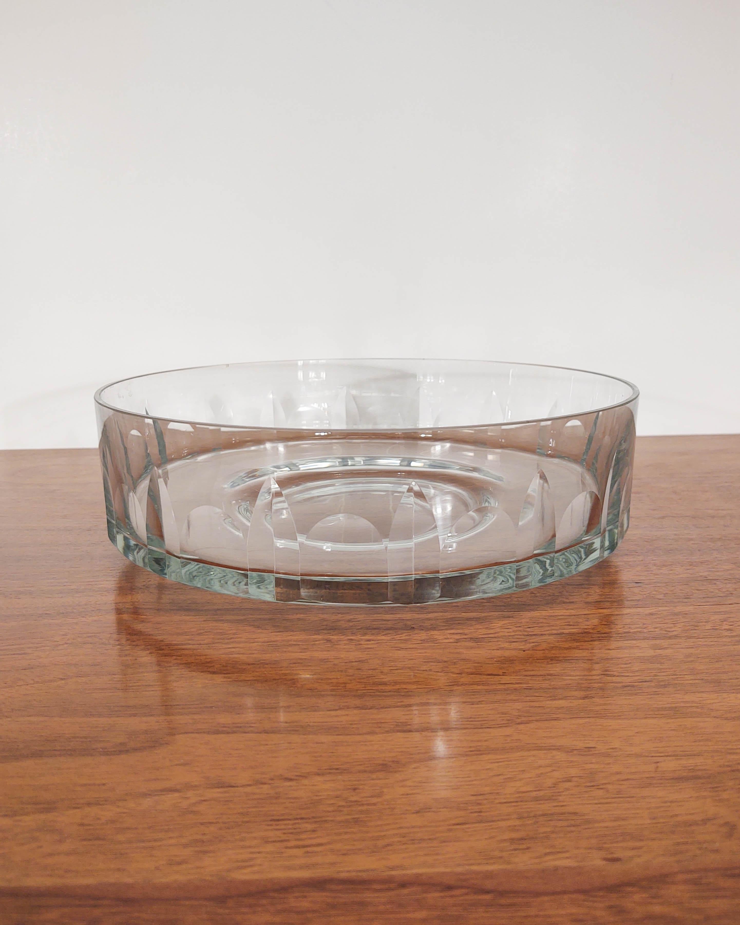 Mid-Century Modern 1960s Cylindrical Faceted Art Glass Serving Bowl For Sale