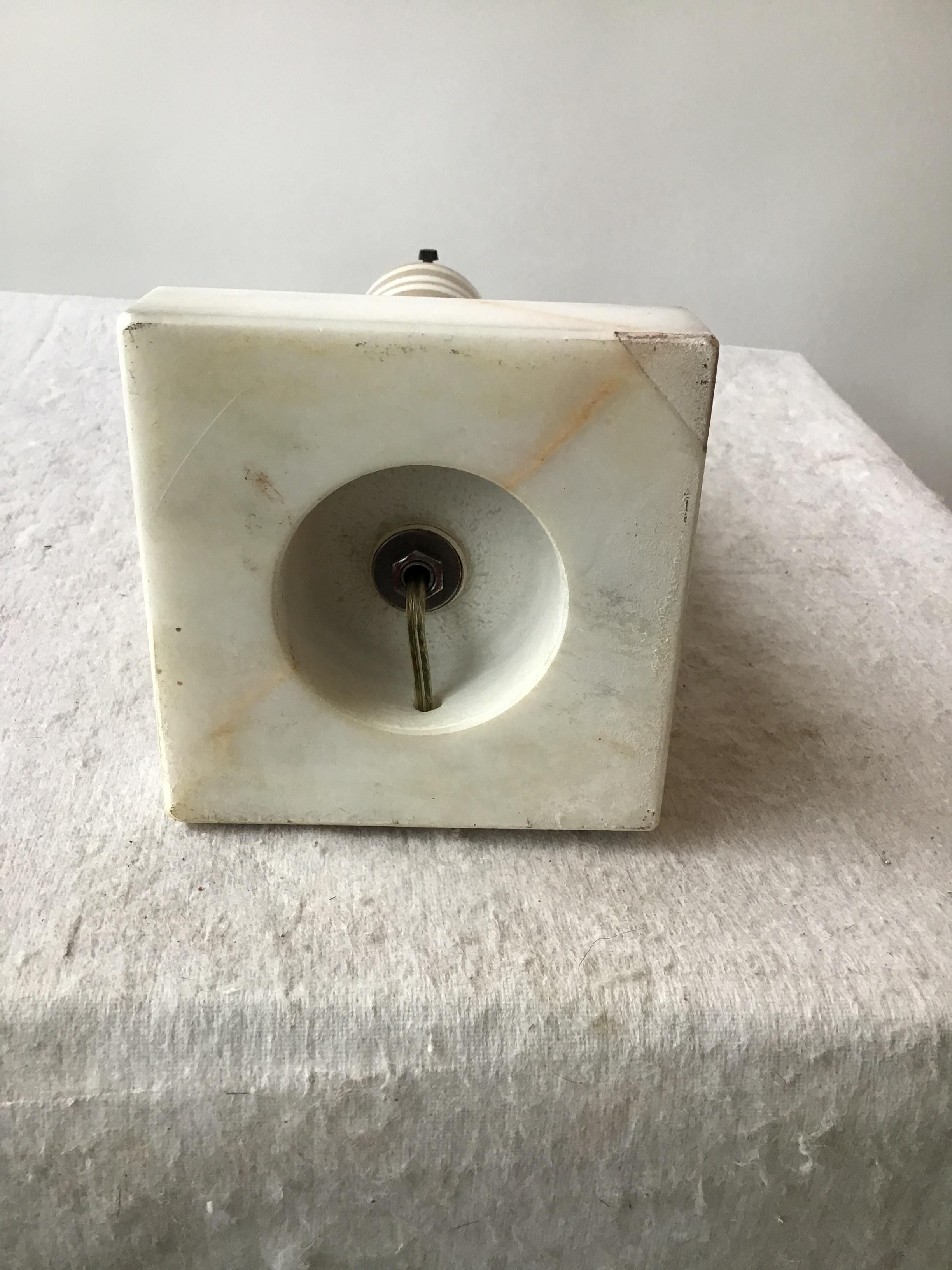 1960s Cylindrical Layered Marble Lamp For Sale 3