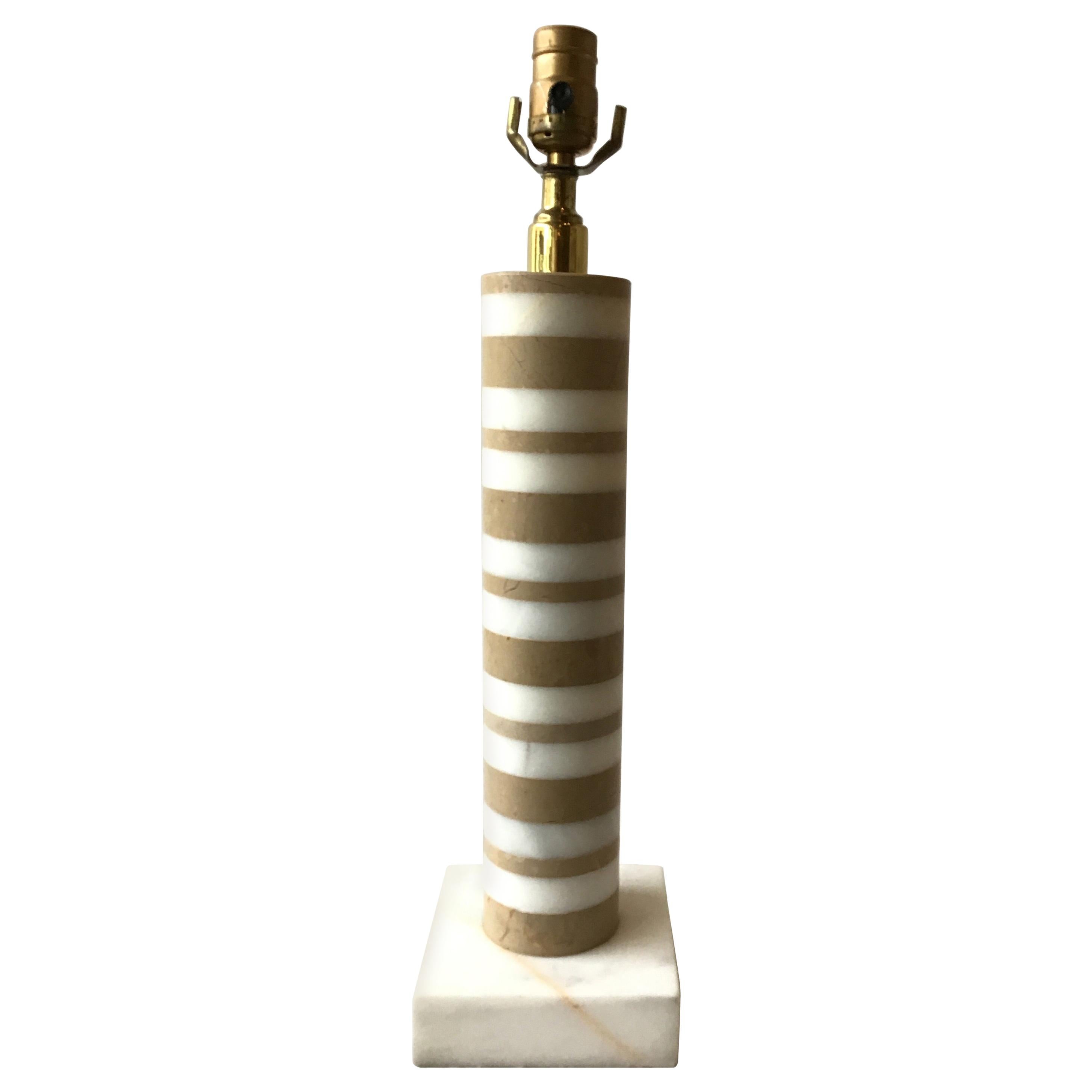 lampe cylindrique en marbre à couches des années 1960