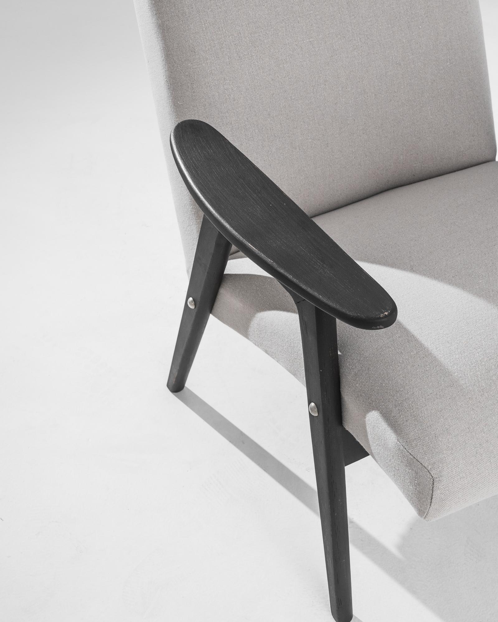 1960er Jahre Tschechische Sessel von J. Smidek für Ton, ein Paar im Zustand „Gut“ im Angebot in High Point, NC