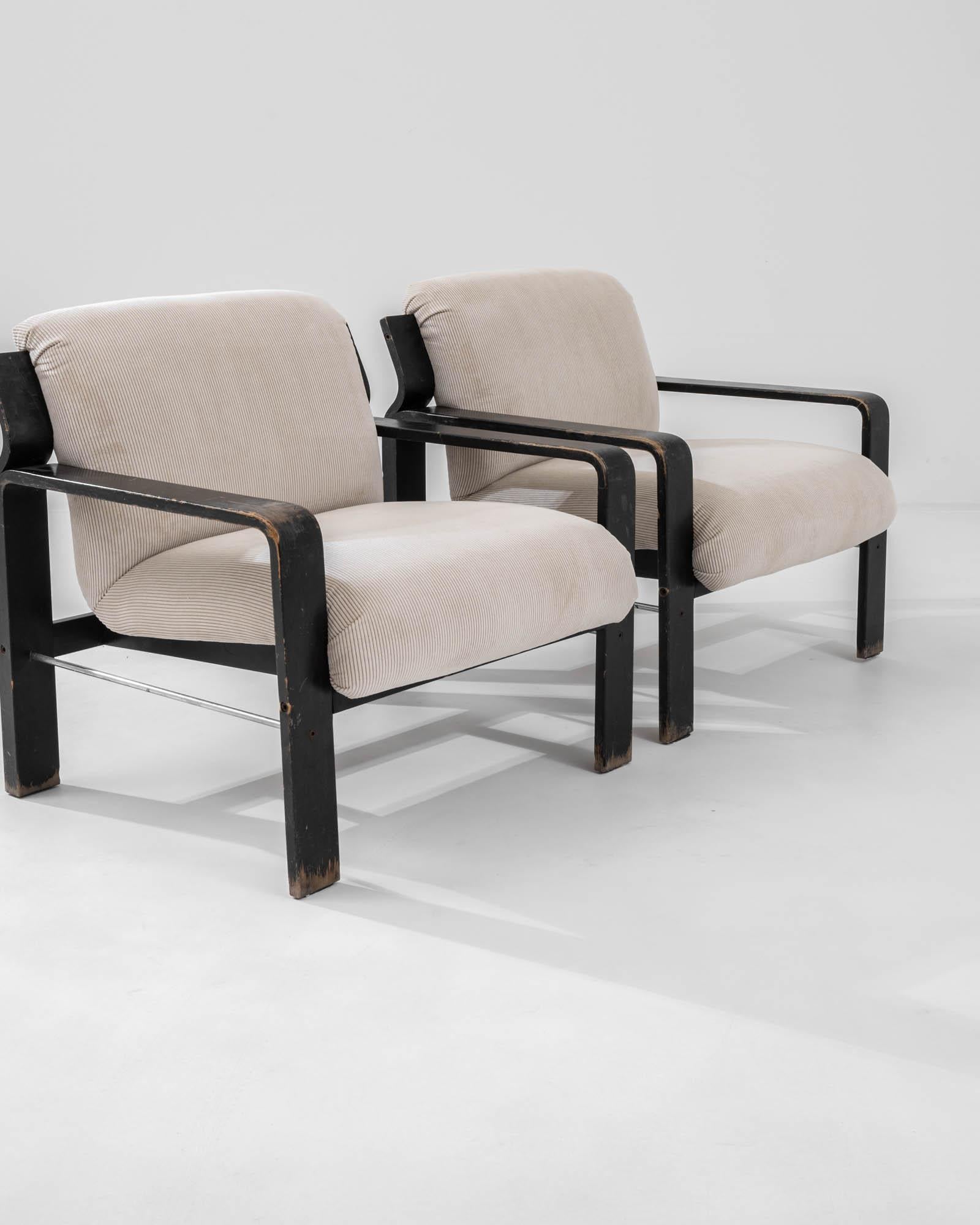1960s Czech Armchairs by Ludvik Volak, a Pair For Sale 4