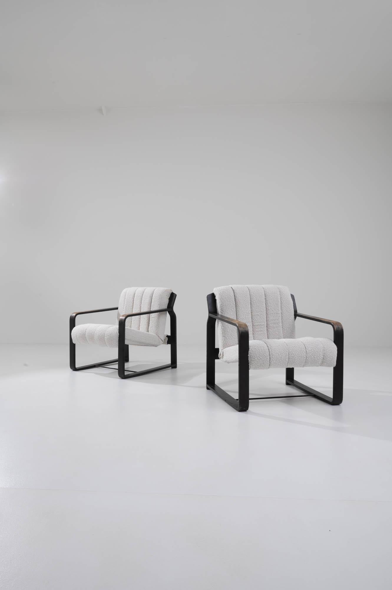 Mid-Century Modern 1960s Czech Armchairs by Ludvik Volak, a Pair For Sale
