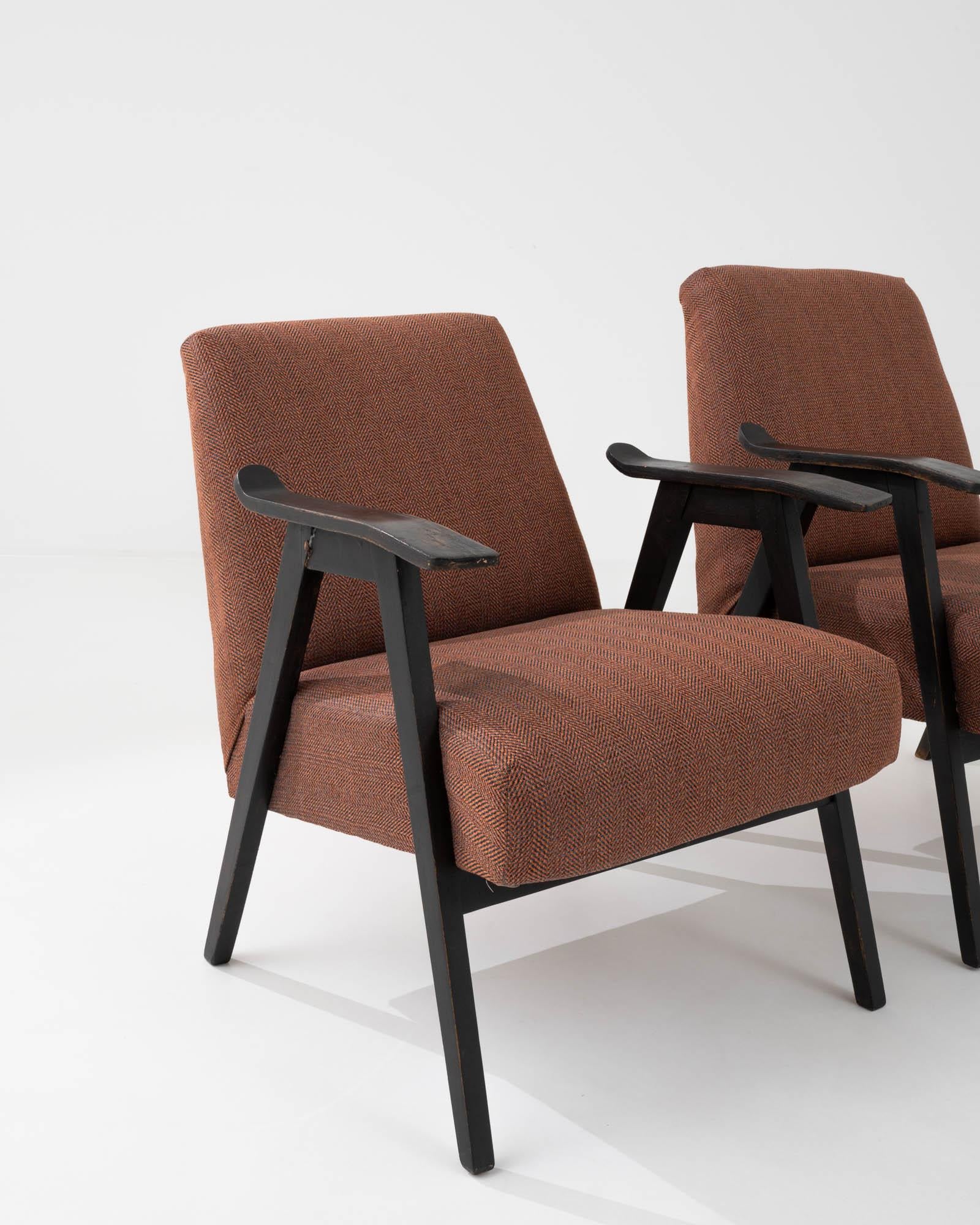 Paire de fauteuils tchèques des années 1960 par Tatra en vente 3