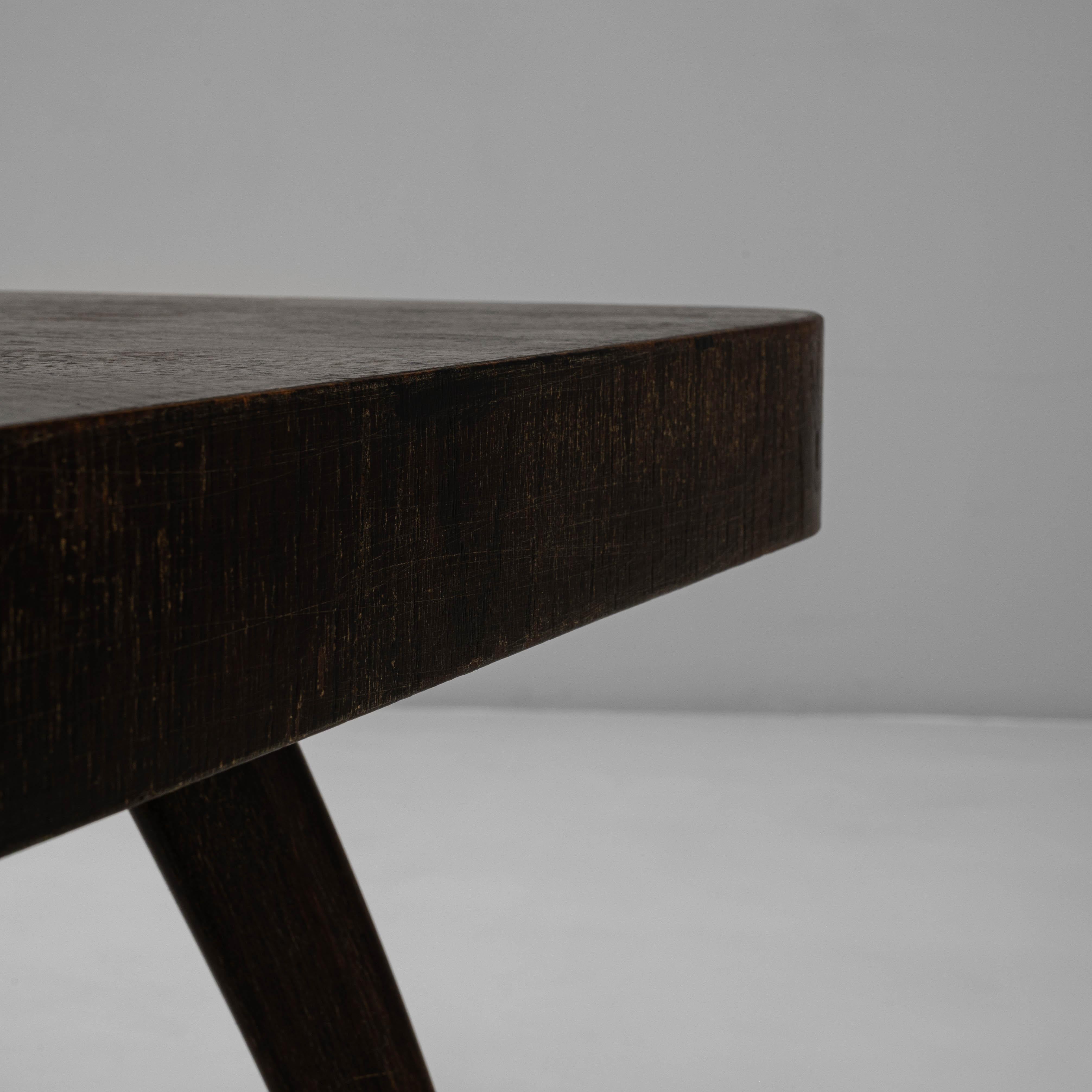 1960s Czech Black Patinated Spider Table By J. Halabala en vente 2