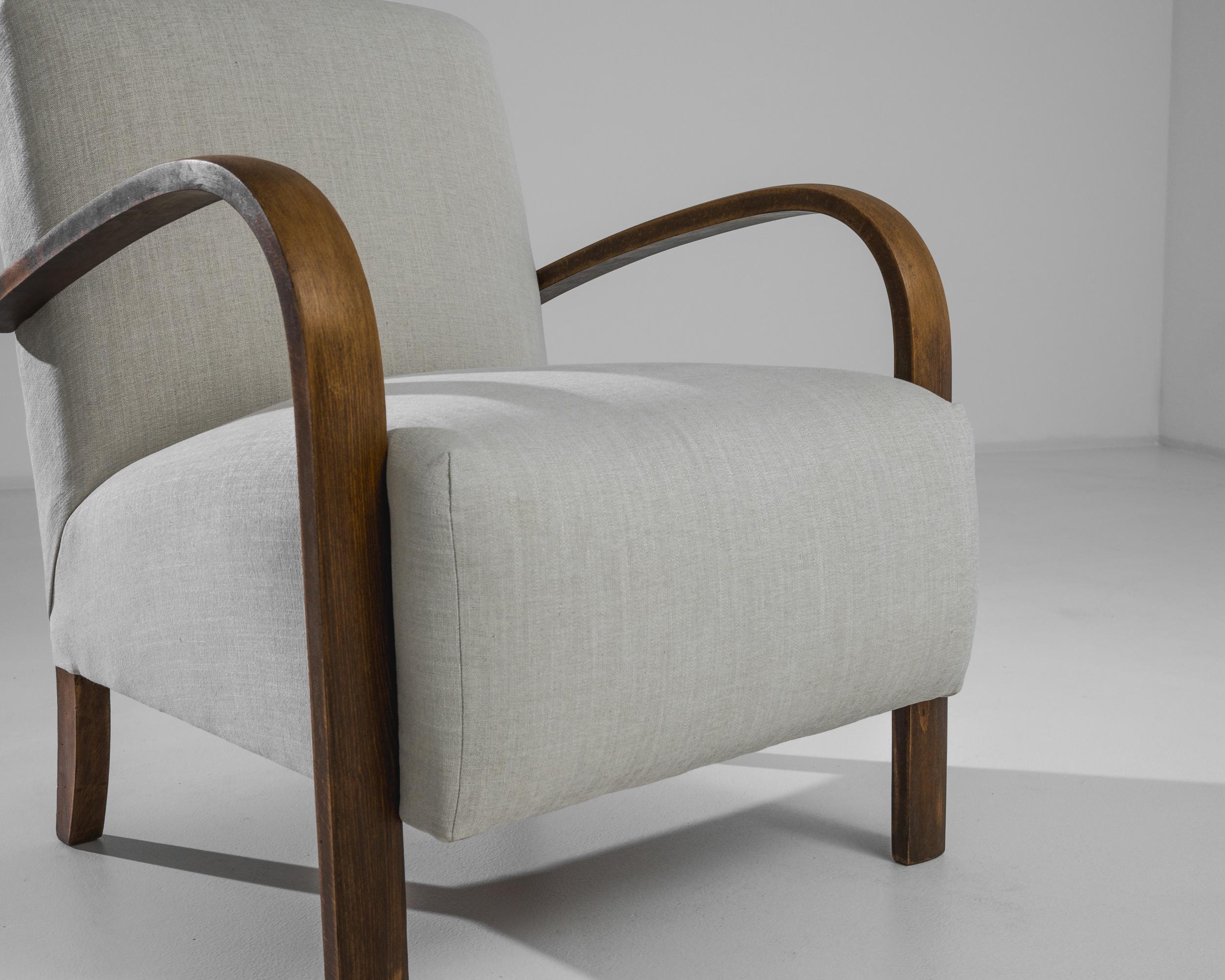 Mid-20th Century 1960s Czech H-213 Bentwood Armchair For Sale