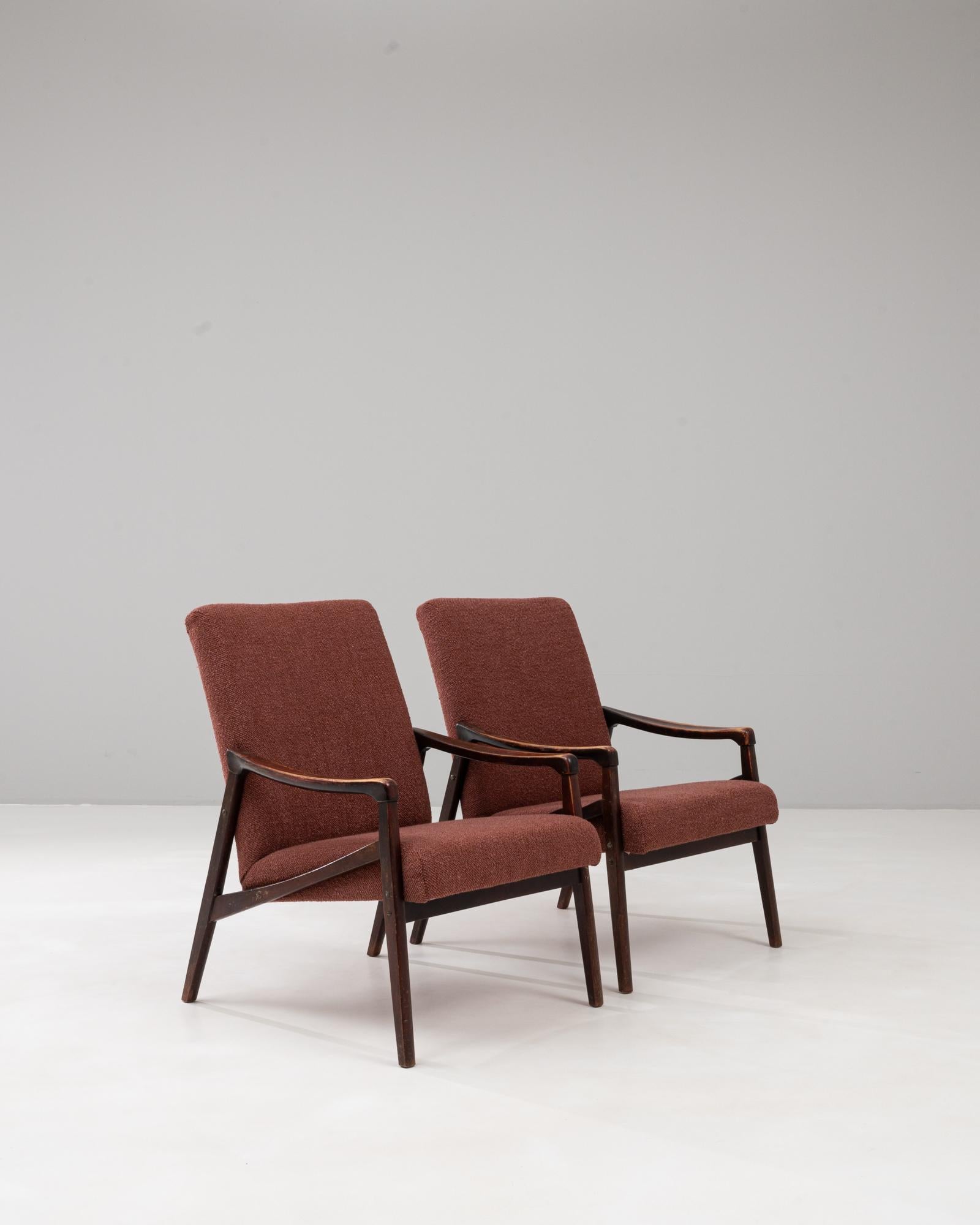 1960s Czech Pair of Upholstered Armchairs By Jiri Jiroutek en vente 3