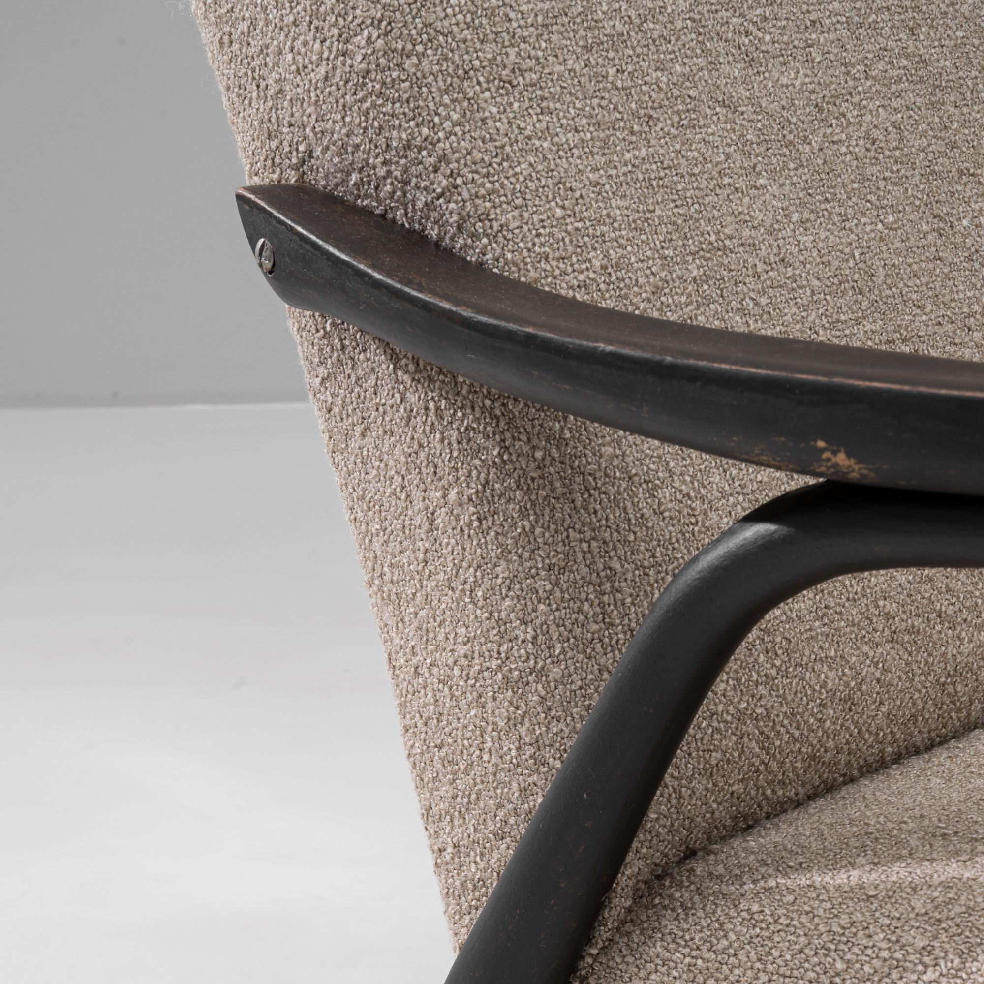 1960s Czech Pair of Upholstered Armchairs By TON en vente 7