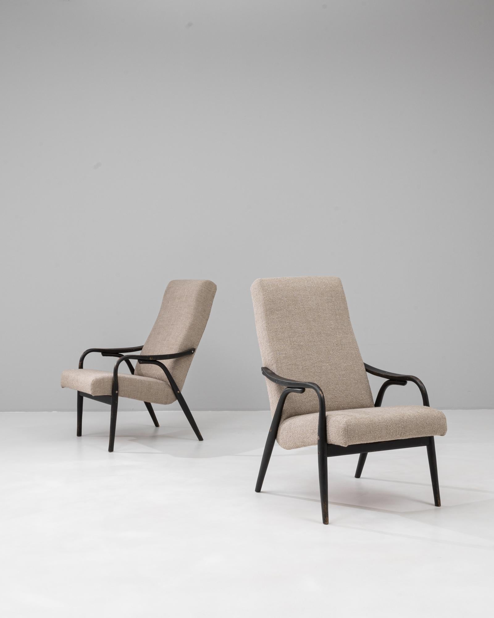 1960s Czech Pair of Upholstered Armchairs By TON Bon état - En vente à High Point, NC