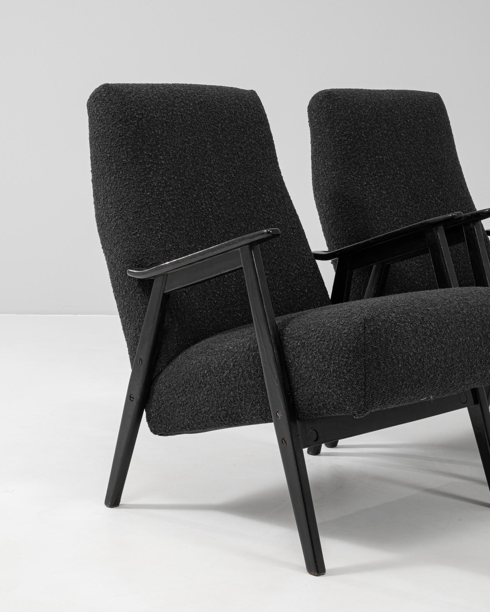 Pareja De Sillones Tapizados Checos De Los Años 60 en venta 3