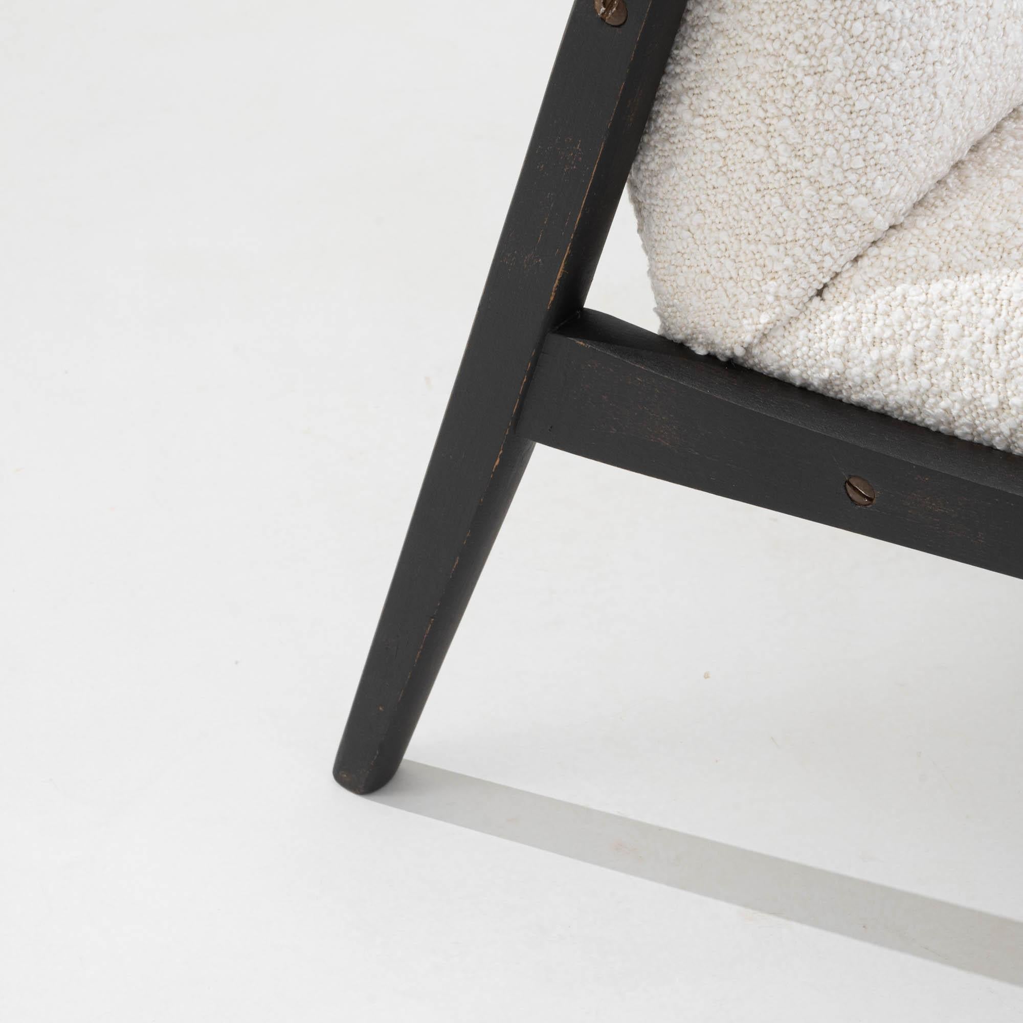 Paire de fauteuils tapissés tchèques des années 1960 en vente 6