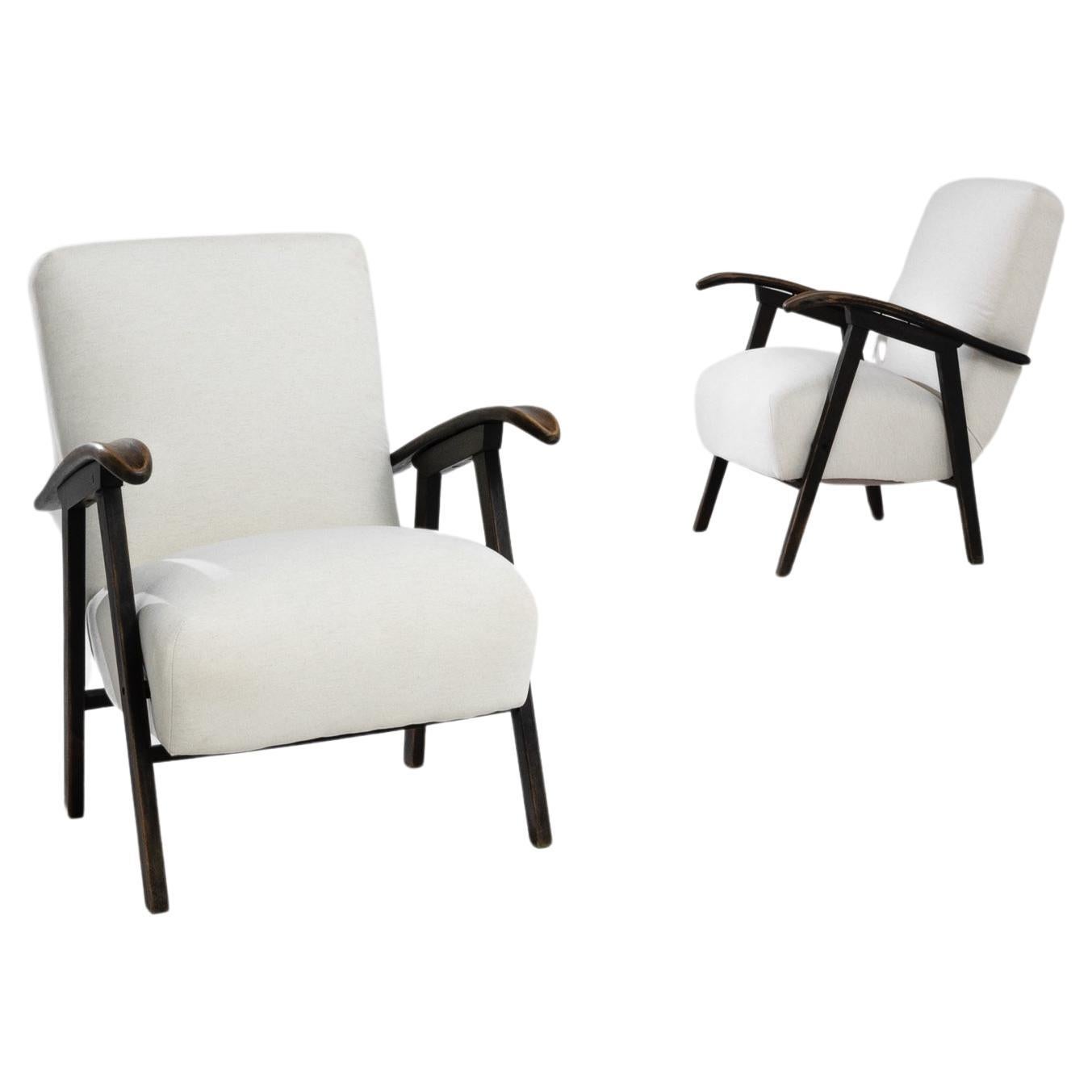 Paire de fauteuils tapissés tchèques des années 1960