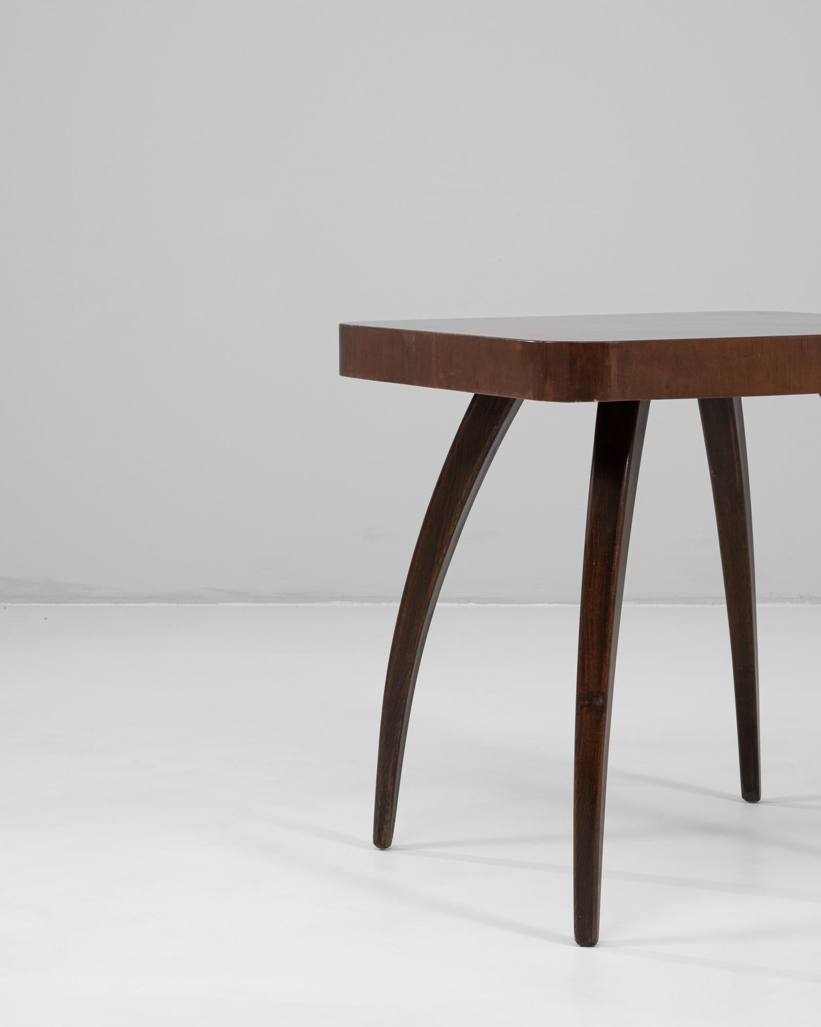 1960s Czech Walnut Spider Table By J. Halabala For Sale 2