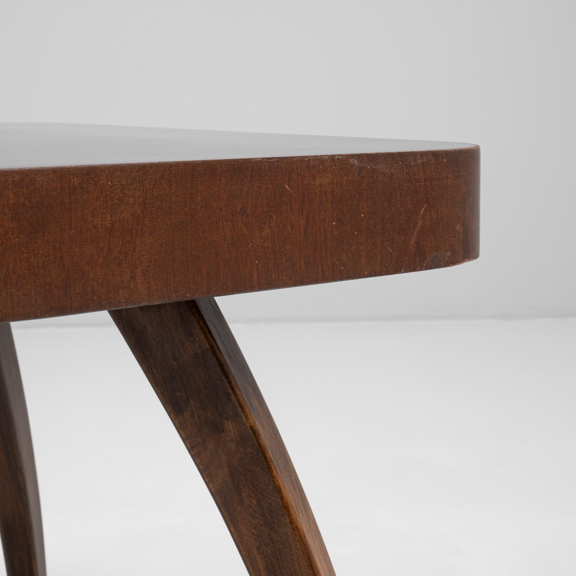 1960s Czech Walnut Spider Table By J. Halabala For Sale 4
